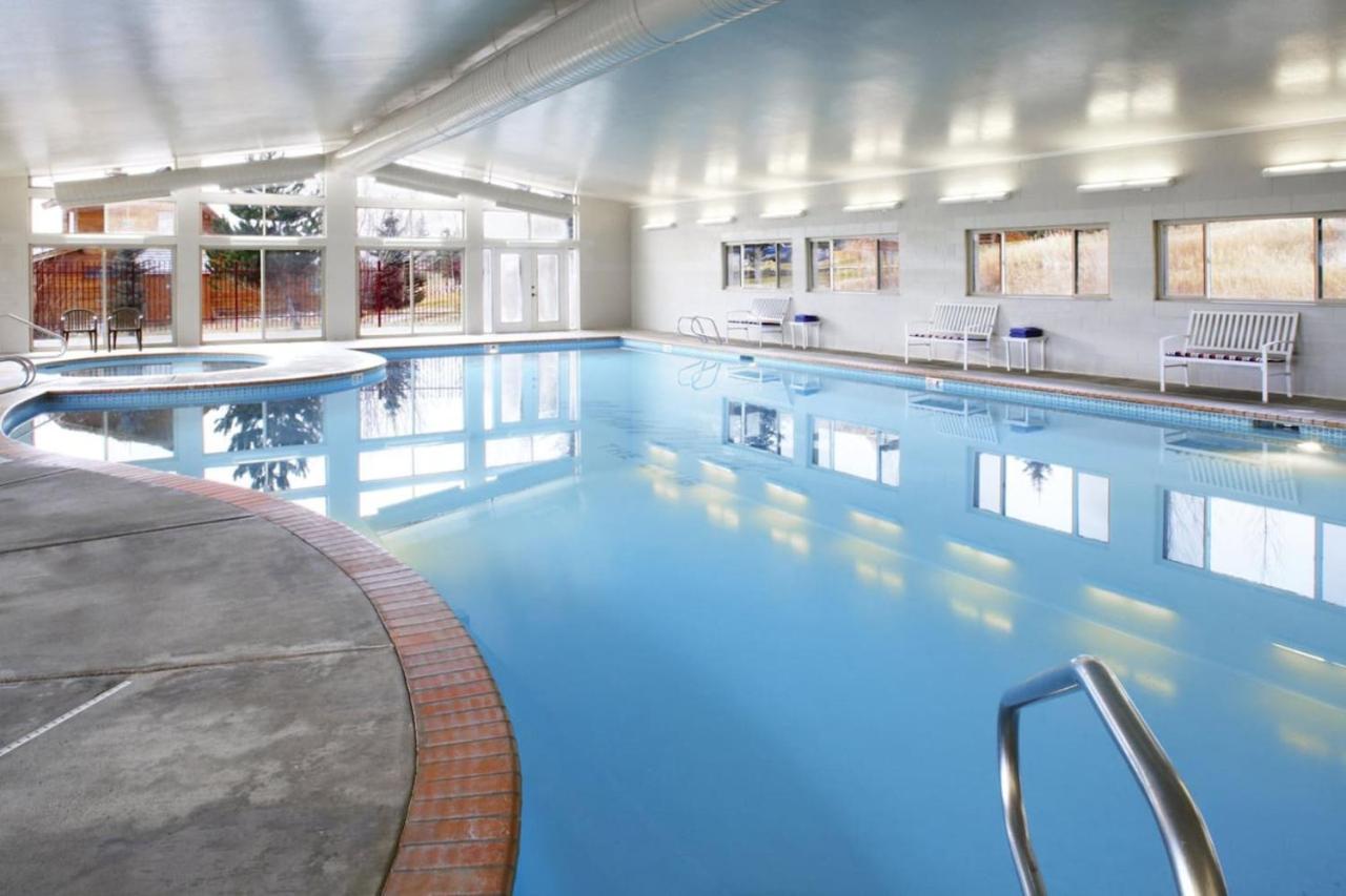 Resort 2BD condo with onsite resort amenities