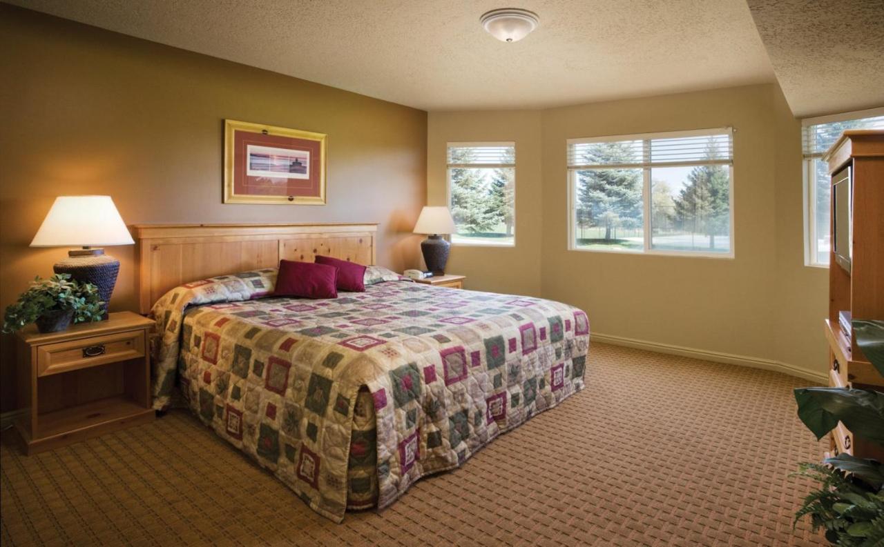 Resort 2BD condo with onsite resort amenities