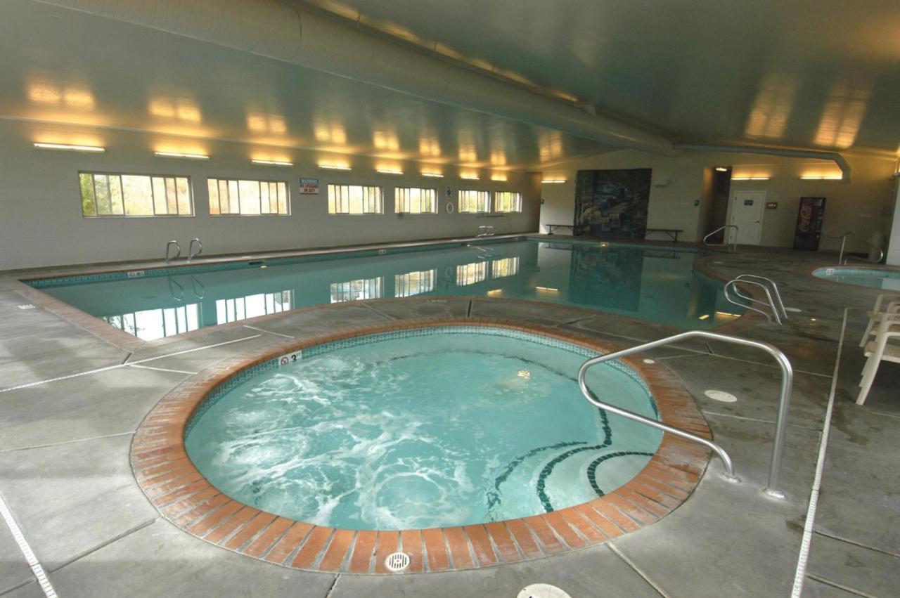 Resort 2BD condo with onsite resort amenities