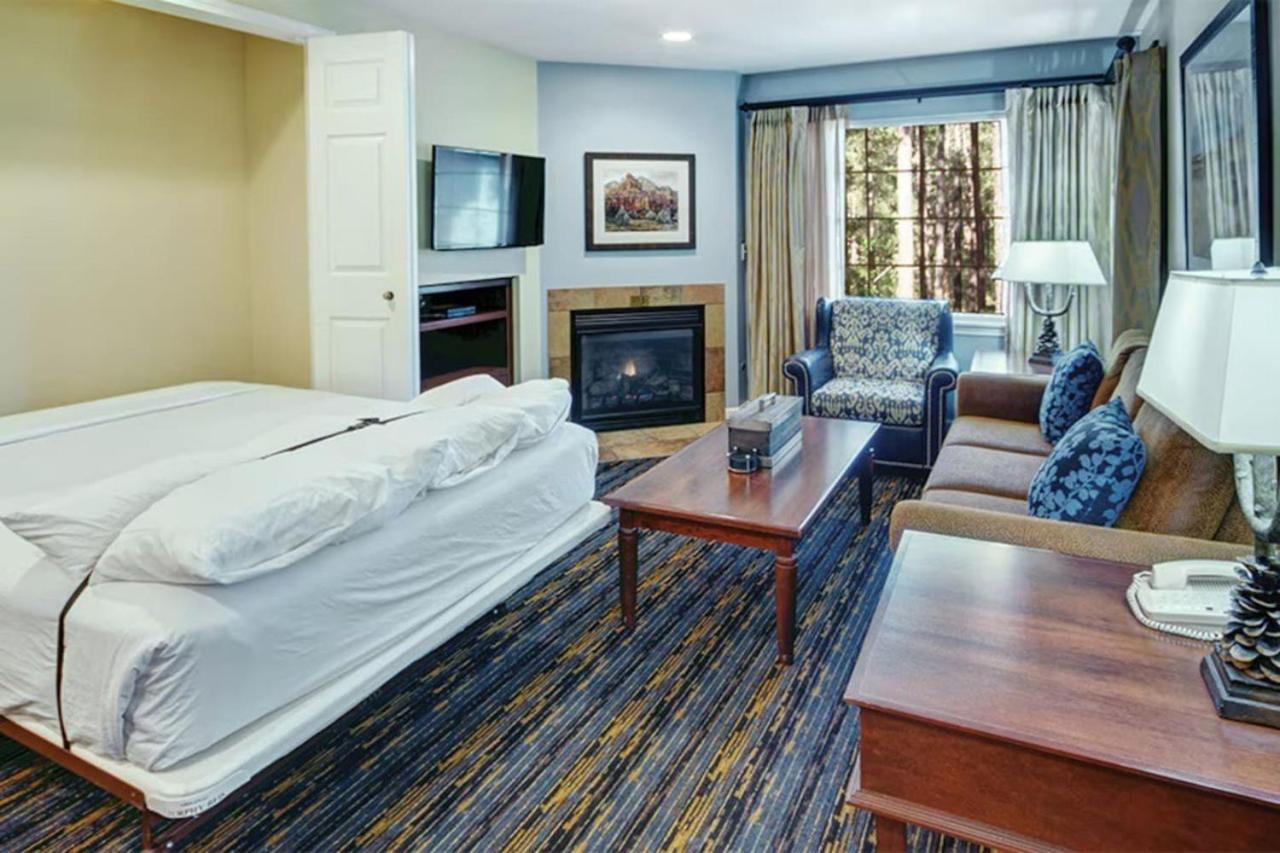Worldmark Pinetop 2bd view 4