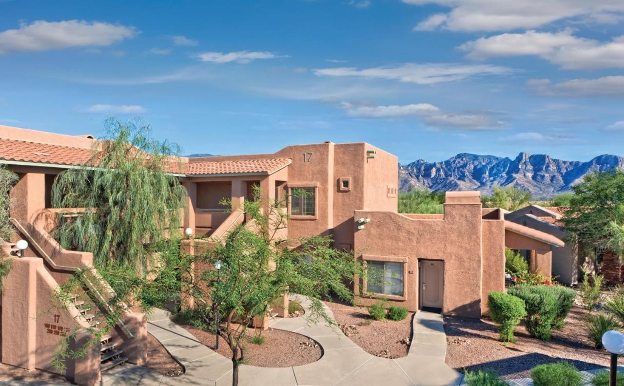 Enjoy the Oro Valley in this 1BD condo with resort amenities view 2