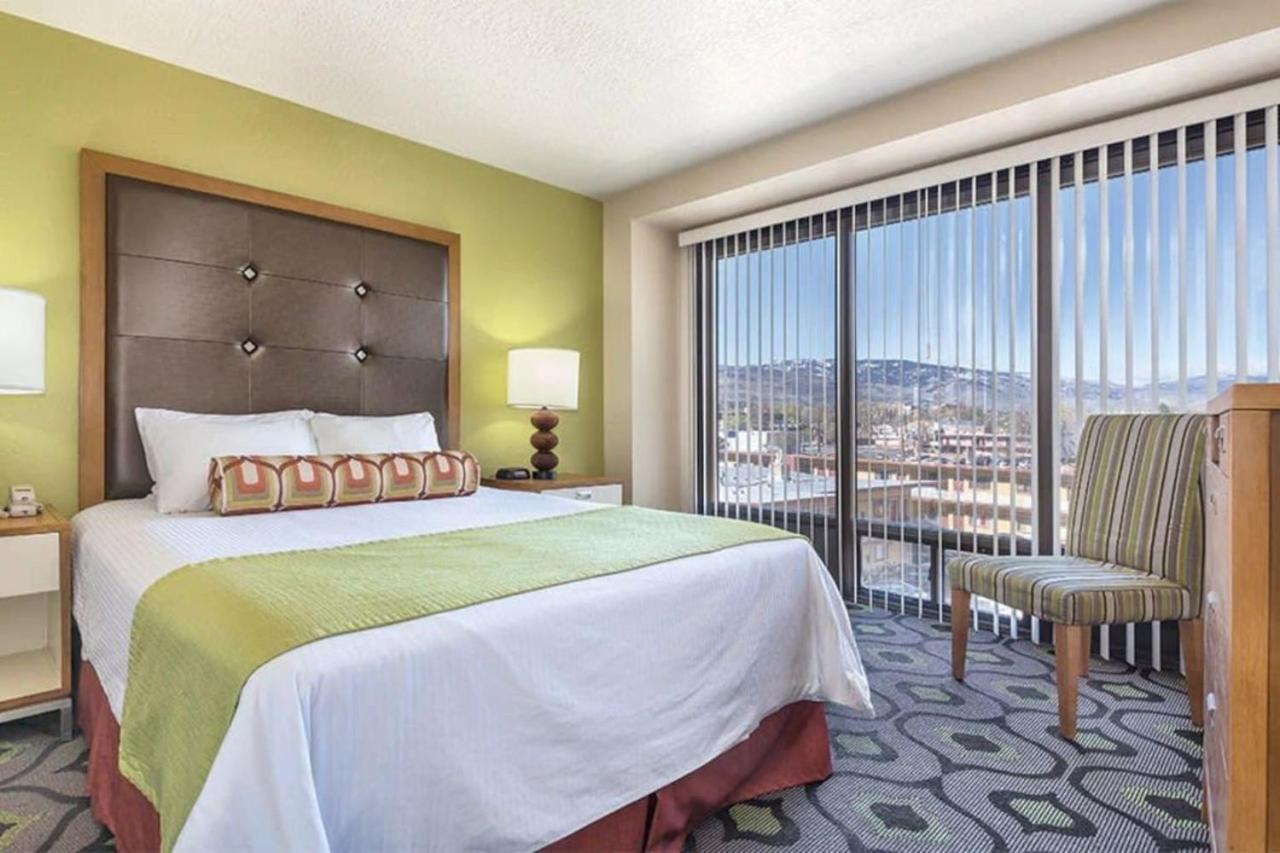 Enjoy all Reno has to offer in this 2BD resort condo with outdoor pool or hot tub view 3