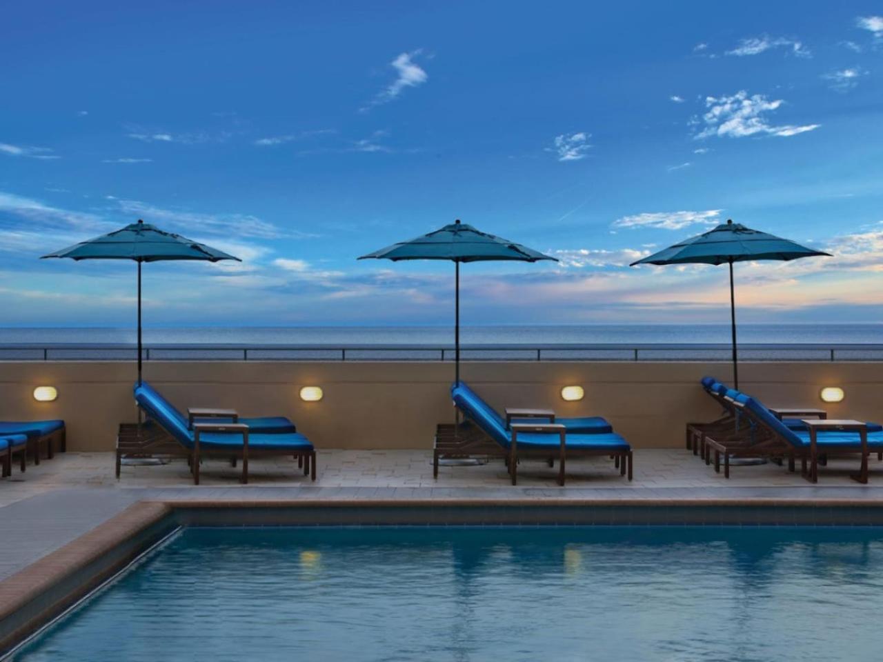 Marriott BeachPlace Towers 1BD view 2