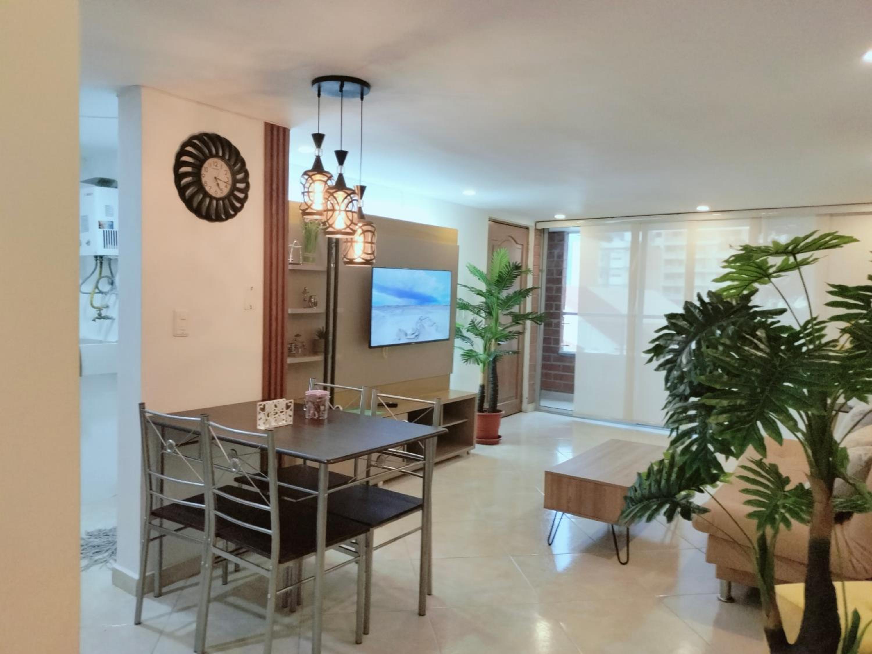 Moderno, 3hab, elegante, la mejor ubicación 402