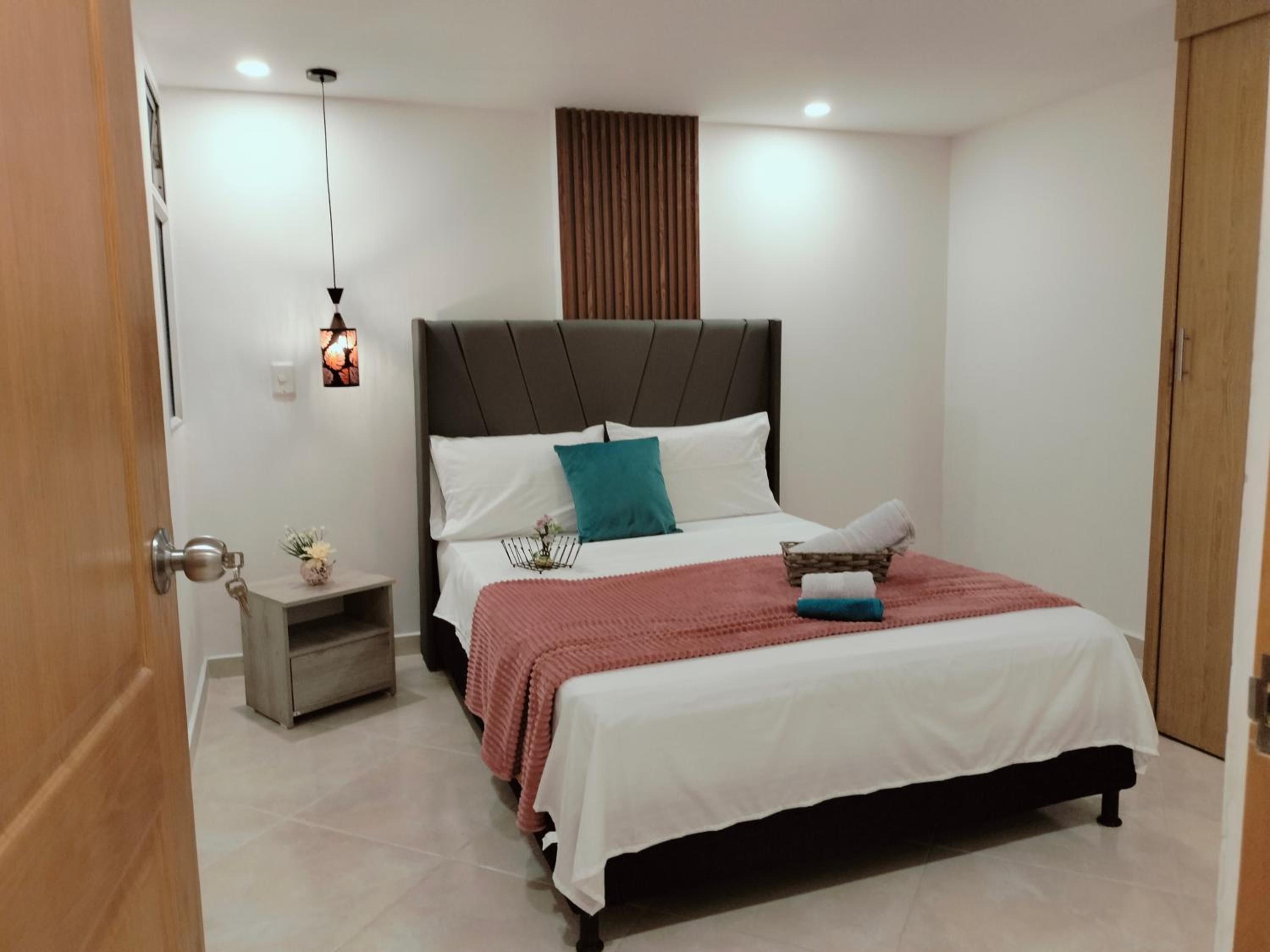 Moderno, 3hab, elegante, la mejor ubicación 402
