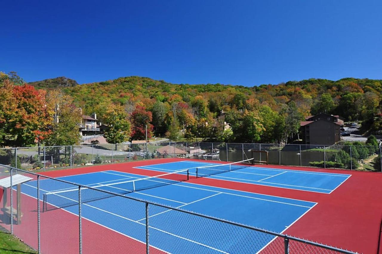 Breathe in Fresh Mountain Air in this 2BD resort condo with amenities onsite