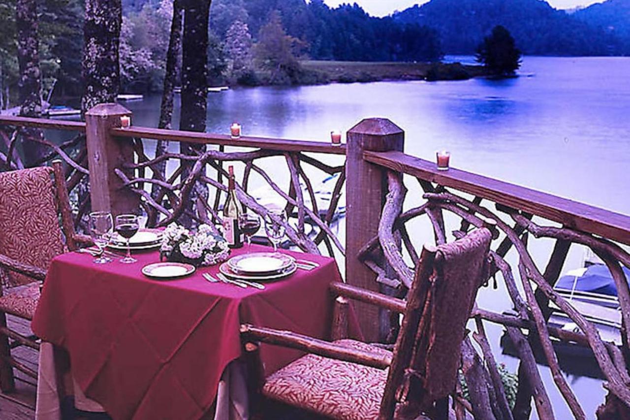Enjoy the Blue Ridge Mountains in this 2BD condo resort retreat view 4