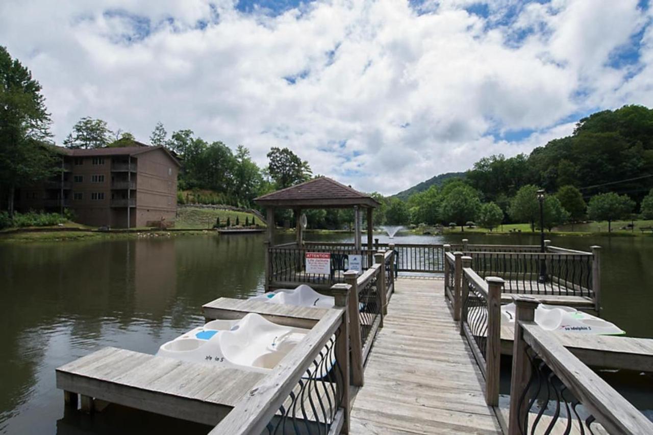 Breathe in Fresh Mountain Air in this 2BD resort condo with amenities onsite
