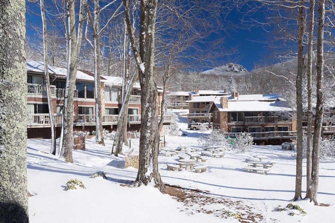Breathe in Fresh Mountain Air in this 2BD resort condo with amenities onsite