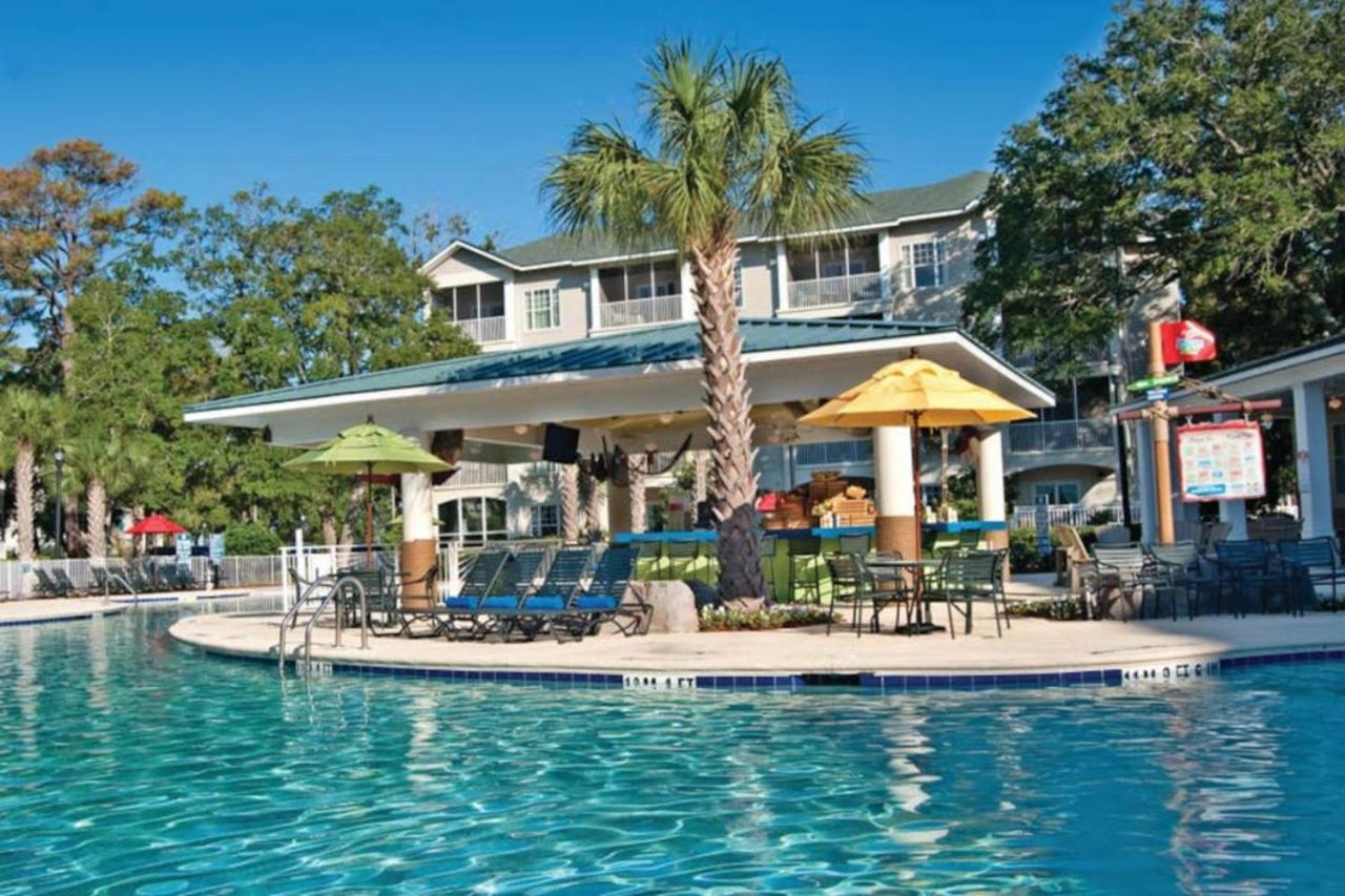 Great Studio Apt minutes away from ocean with lots of onsite resort amenities