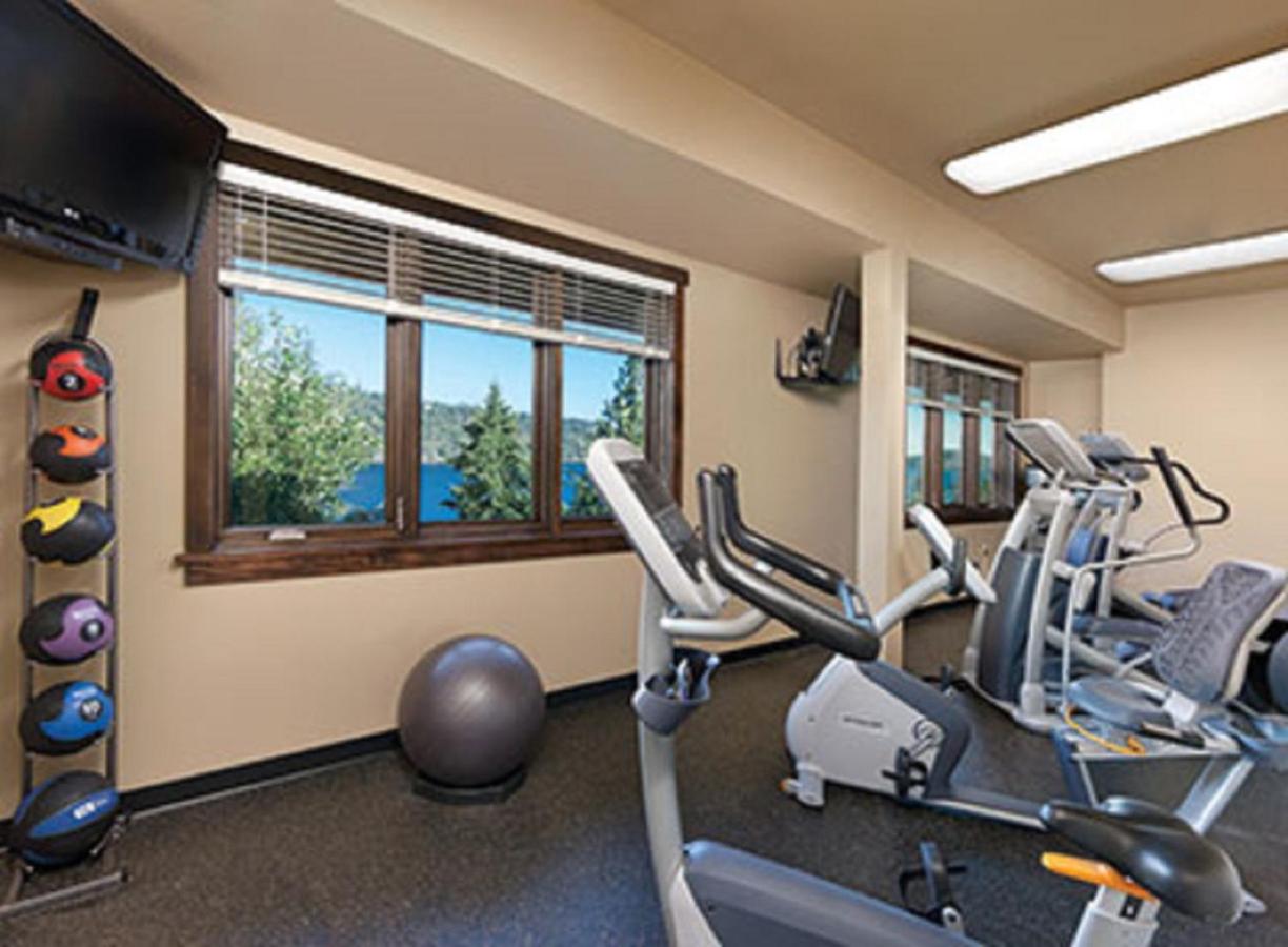 Enjoy the family at Coeur dAlene in this resort 3BD condo with indoor pool view 4