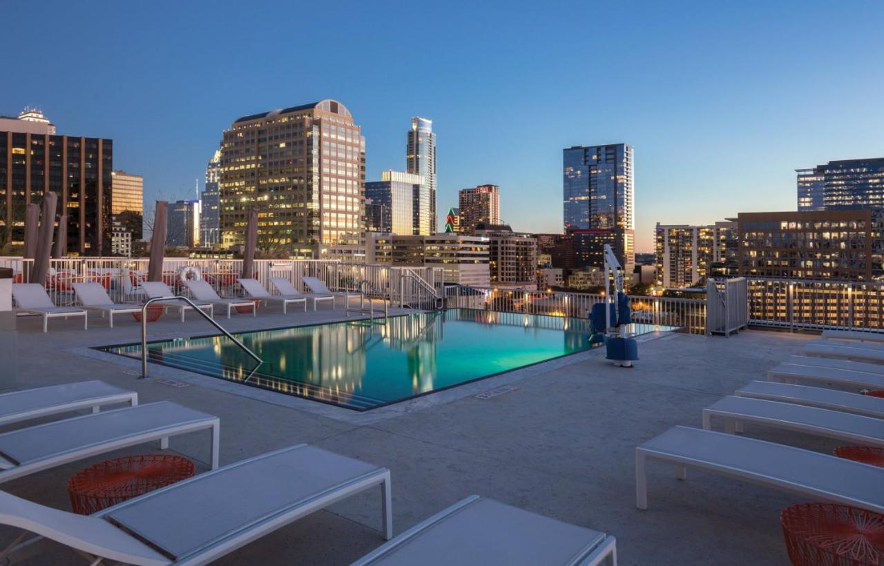 Stay in this 2BD resort condo to visit Austin gym and pool onsite view 2