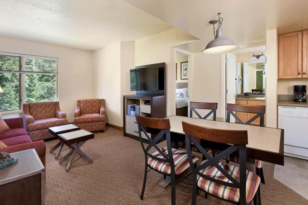 2 Bd Worldmark Canmore Banff Condo