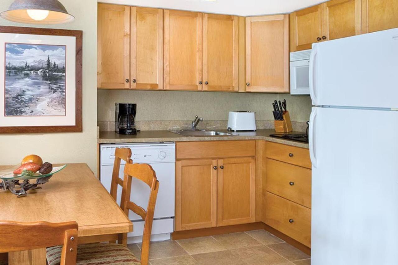2 Bd Worldmark Canmore Banff Condo