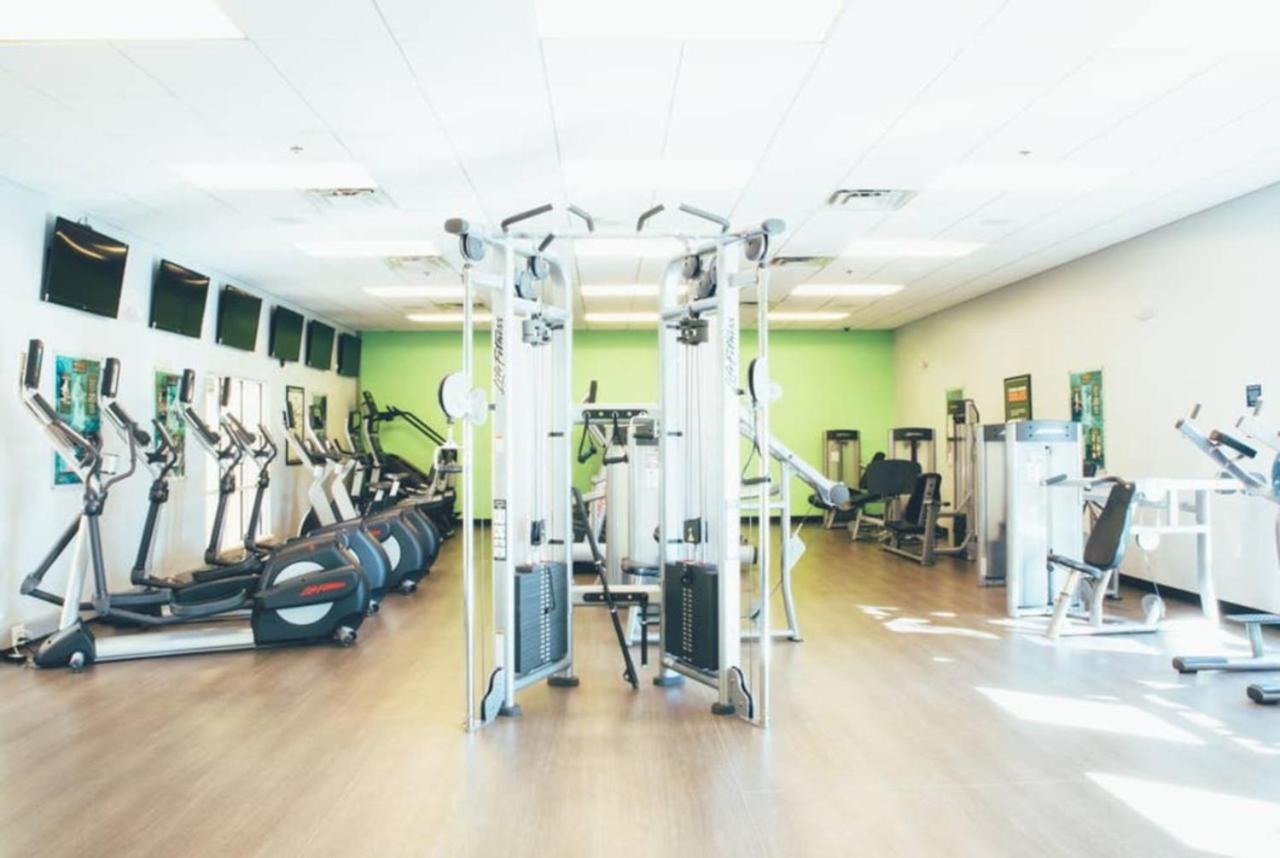 Enjoy Orlando Family Getaway in 2BD condo with lots of onsite activities