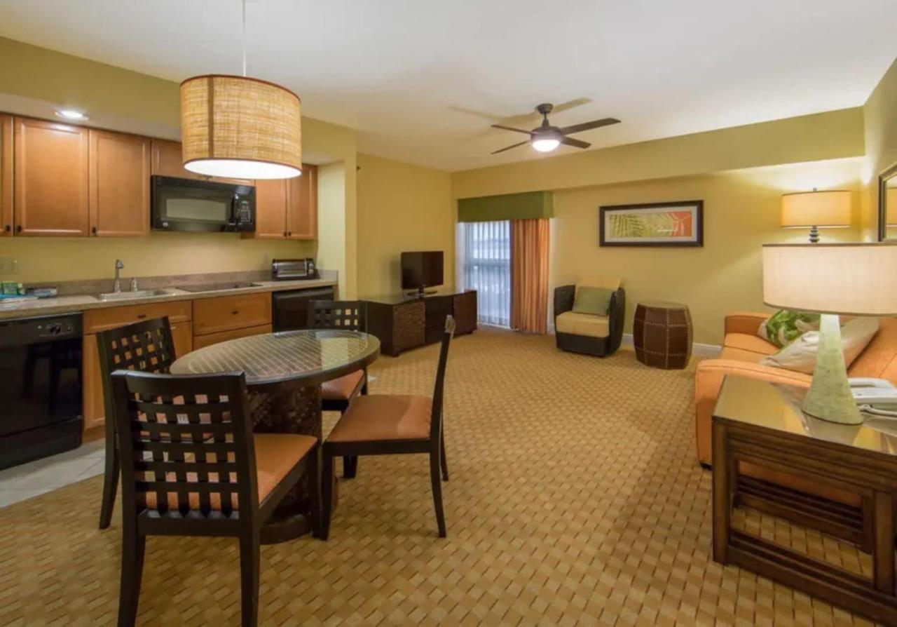 Near Disney 1BD vacation condo in beautiful resort with lots of amenities