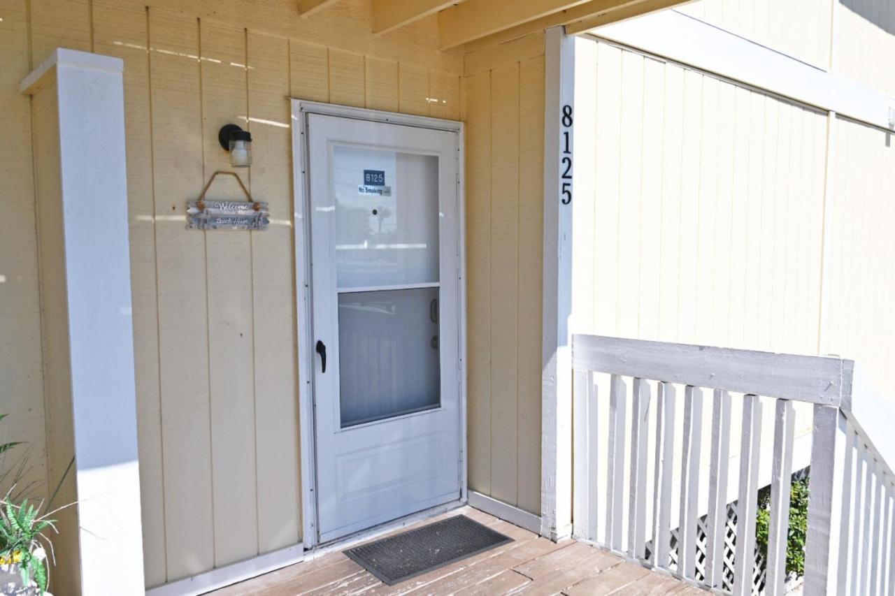 Pet Friendly Sandpiper Cove 8125 Studio In Destin Free Beach Service view 3