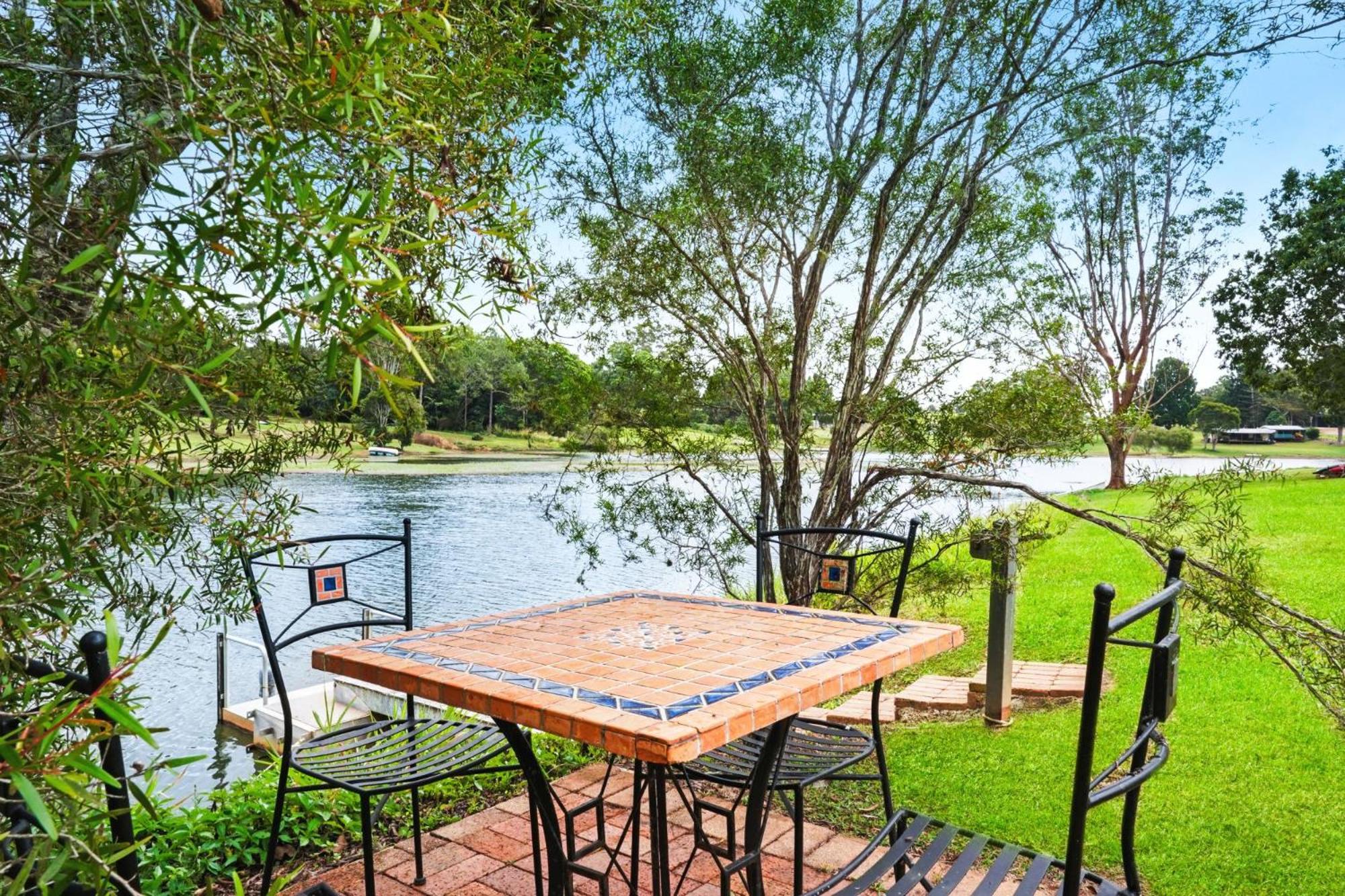 Oleander Escape Lake Front Retreat