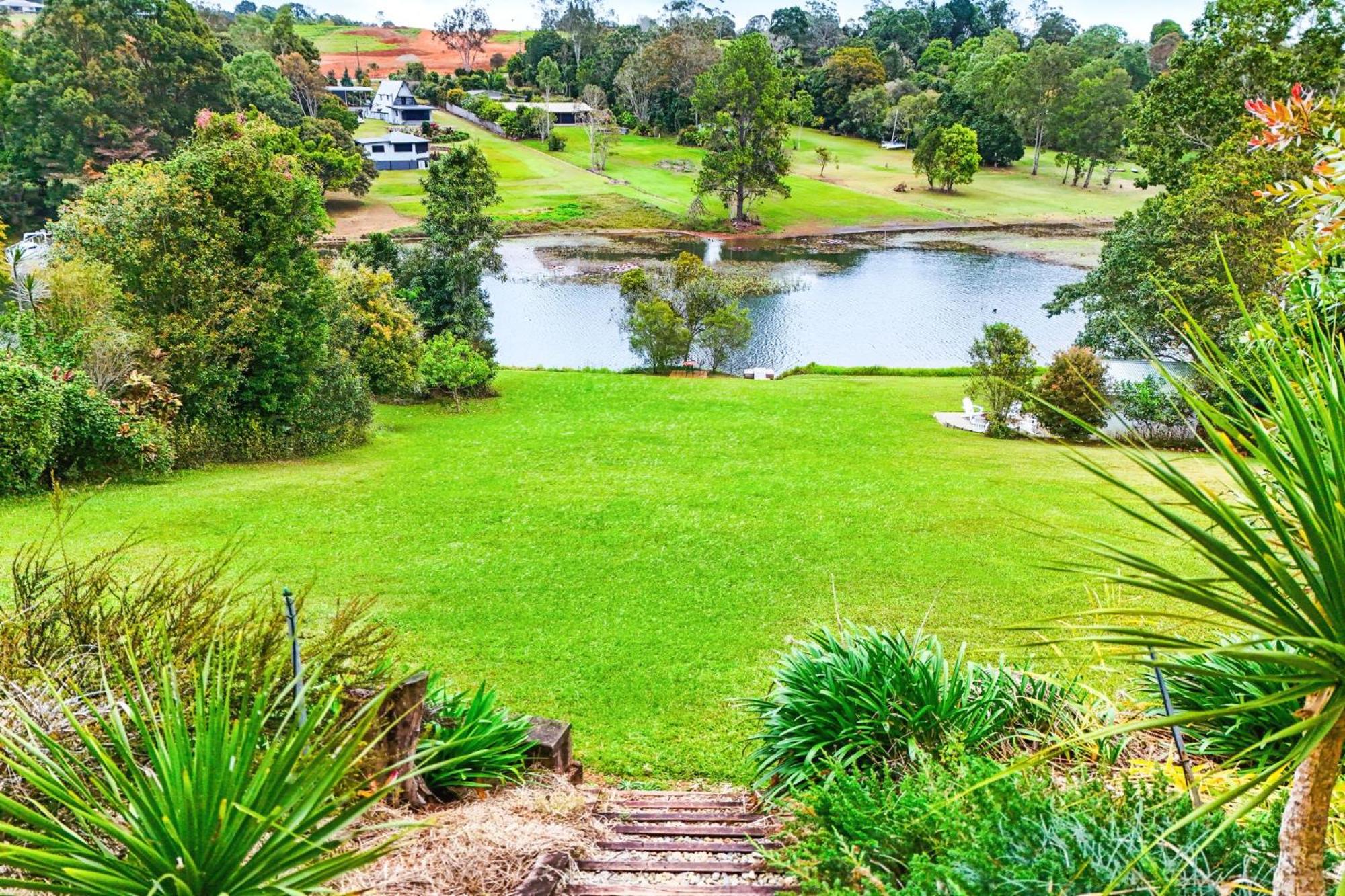 Oleander Escape Lake Front Retreat