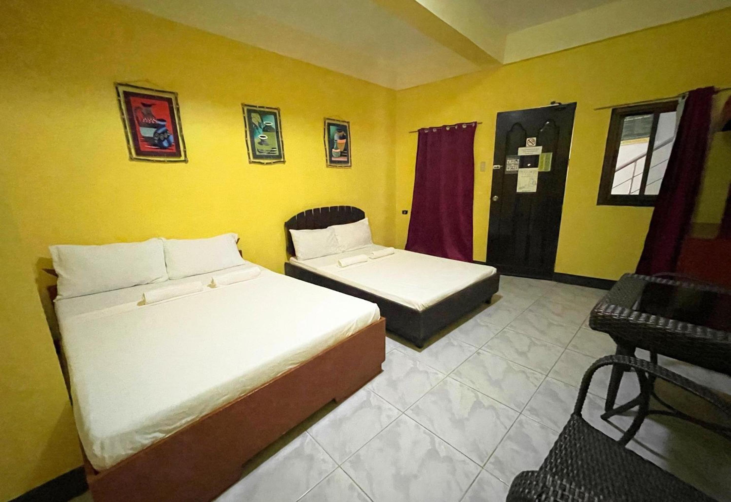 Simons Heritage Resort Puerto Galera