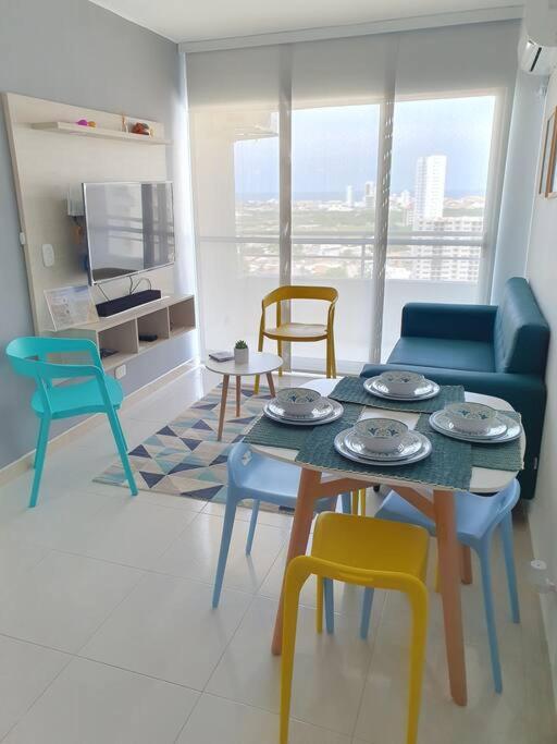 Acogedor Apto en piso 22 vista al mar
