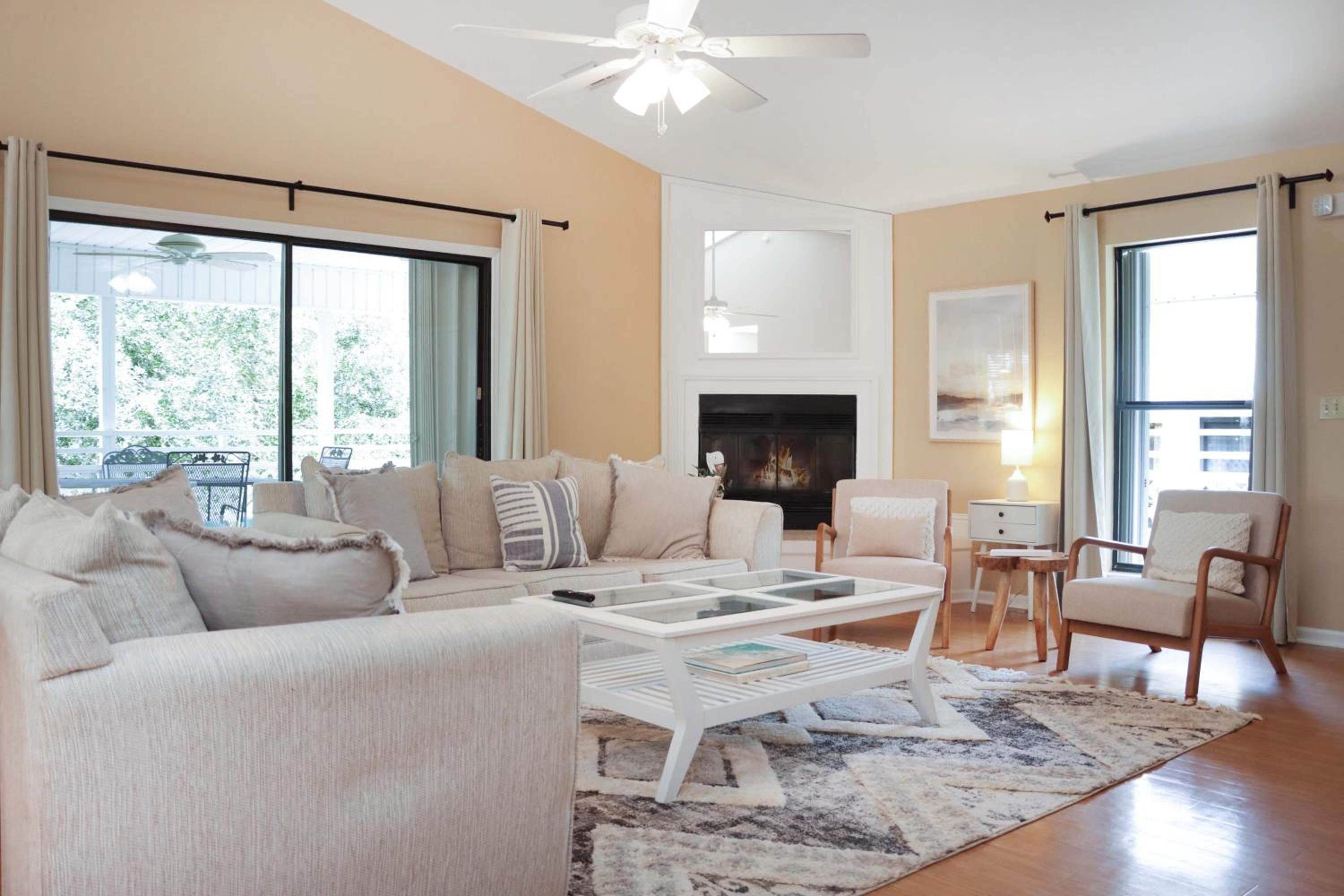 Woofs and Waves by Pristine Properties Vacation Rentals