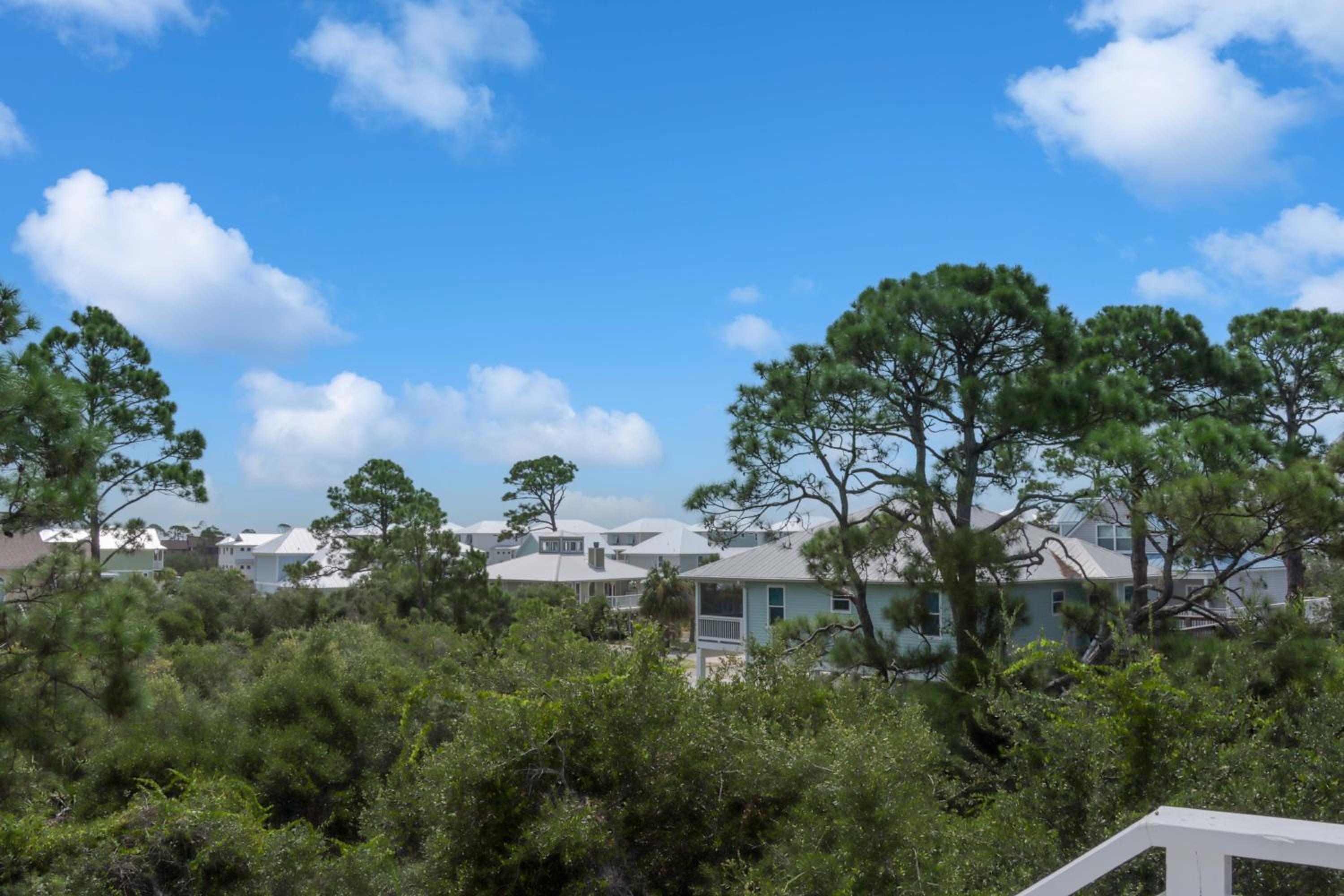 Woofs and Waves by Pristine Properties Vacation Rentals