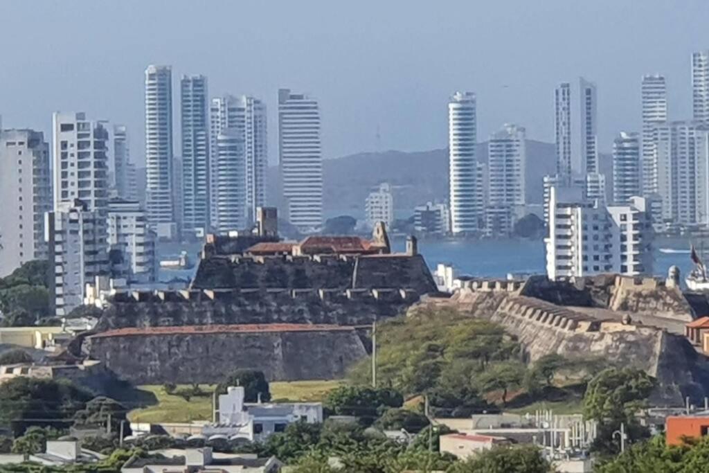 Acogedor Apto en piso 22 vista al mar