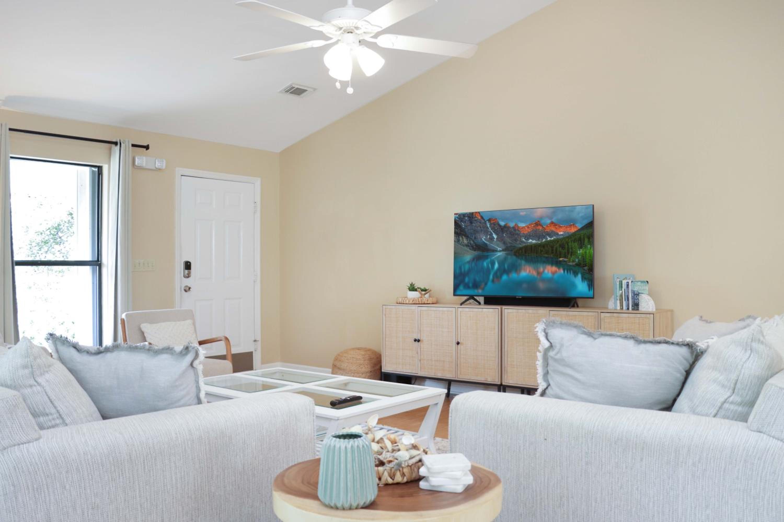 Woofs and Waves by Pristine Properties Vacation Rentals