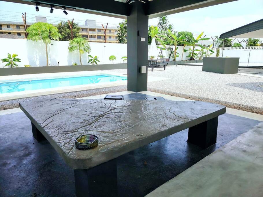 PUTIH Ipoh SaltWater Pool BBQ 5Bed4Bath 19pax photo 3