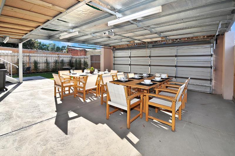 6B - Executive Rooms in Large Property in Brunswick