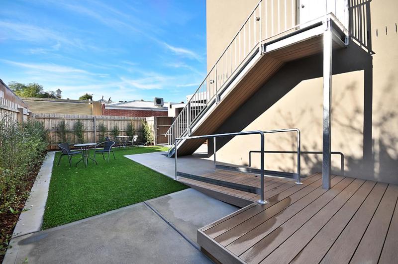 6B - Executive Rooms in Large Property in Brunswick
