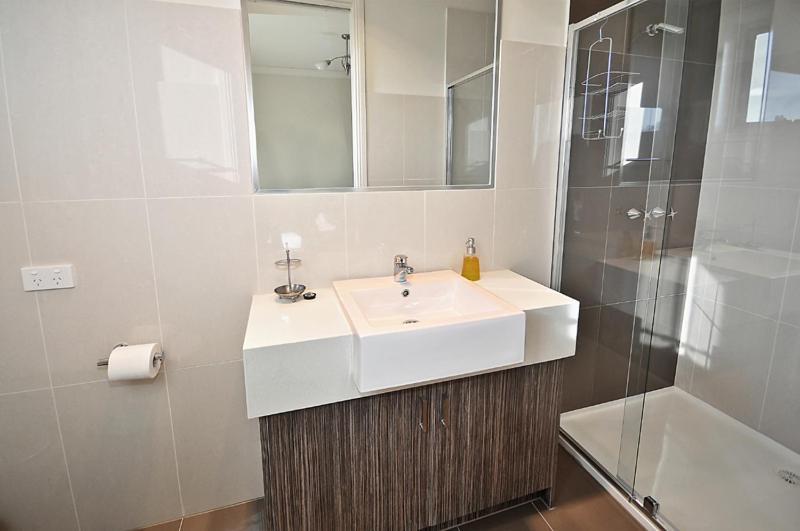 6B - Executive Rooms in Large Property in Brunswick