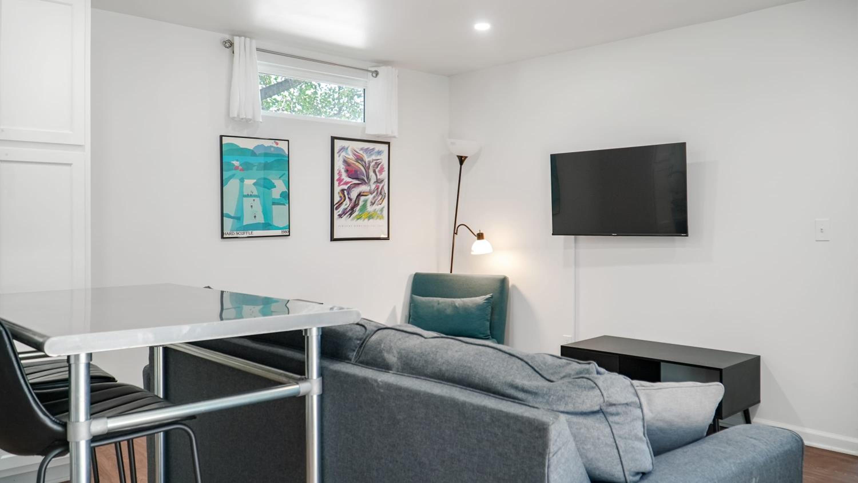 Louisville Vacations - 2-Storey Shipping Container Retreat - Property Image 27