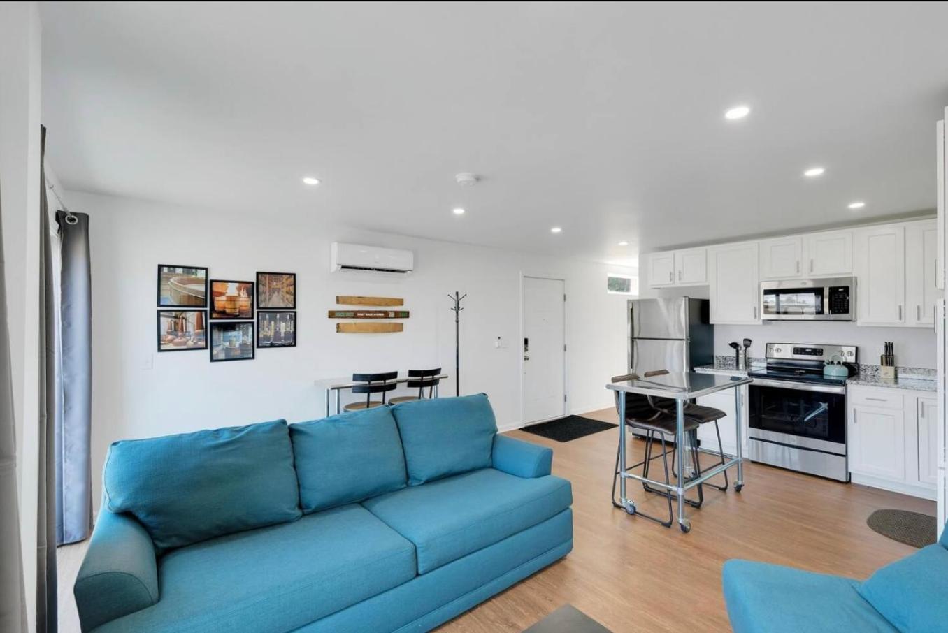 Louisville Vacations - 2-Storey Shipping Container Retreat - Property Image 33