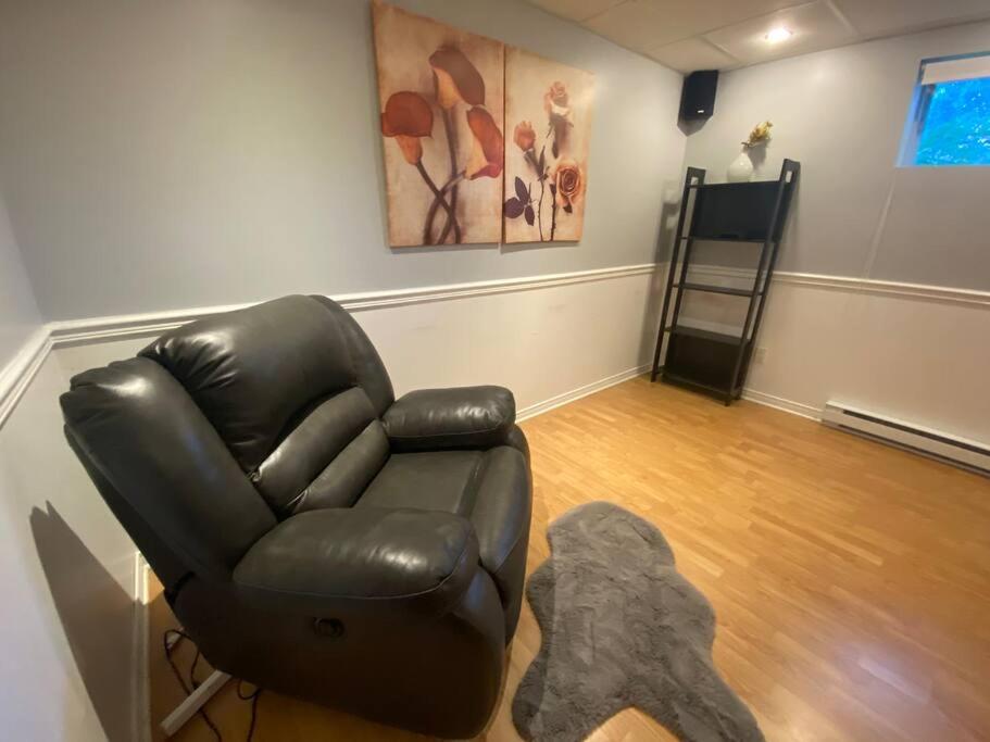 Spacious Luxury House Minutes To DownTown Montreal