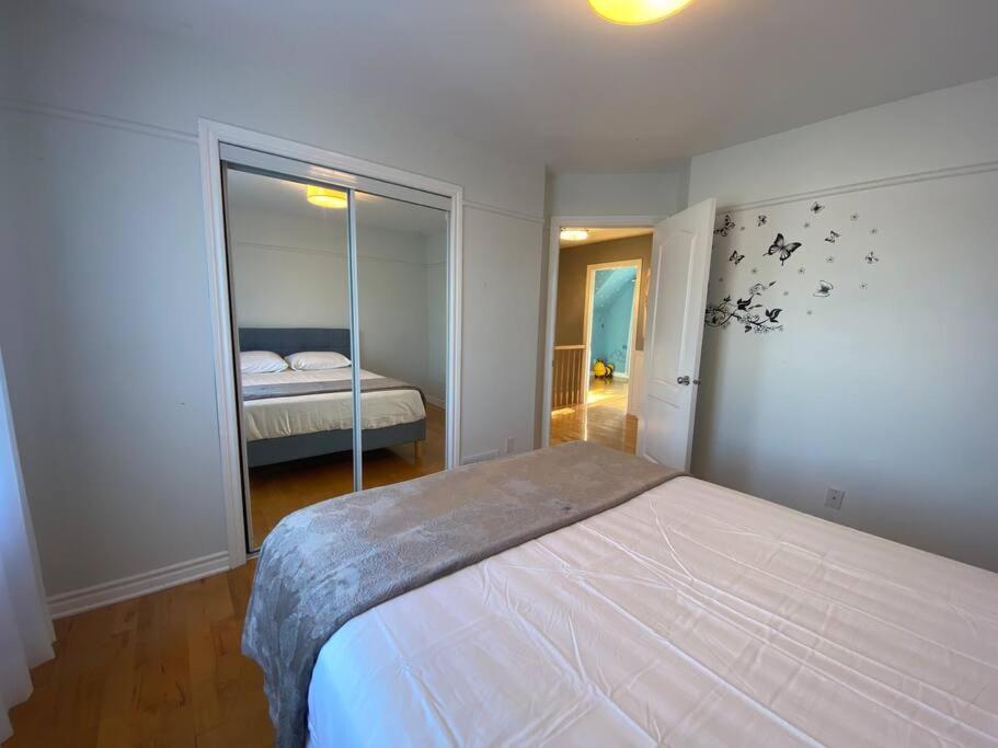Spacious Luxury House Minutes To DownTown Montreal