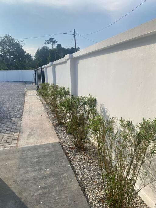 Melur House - Private Pool, Jacuzzi, Bbq, Netflix, PS4 photo 6