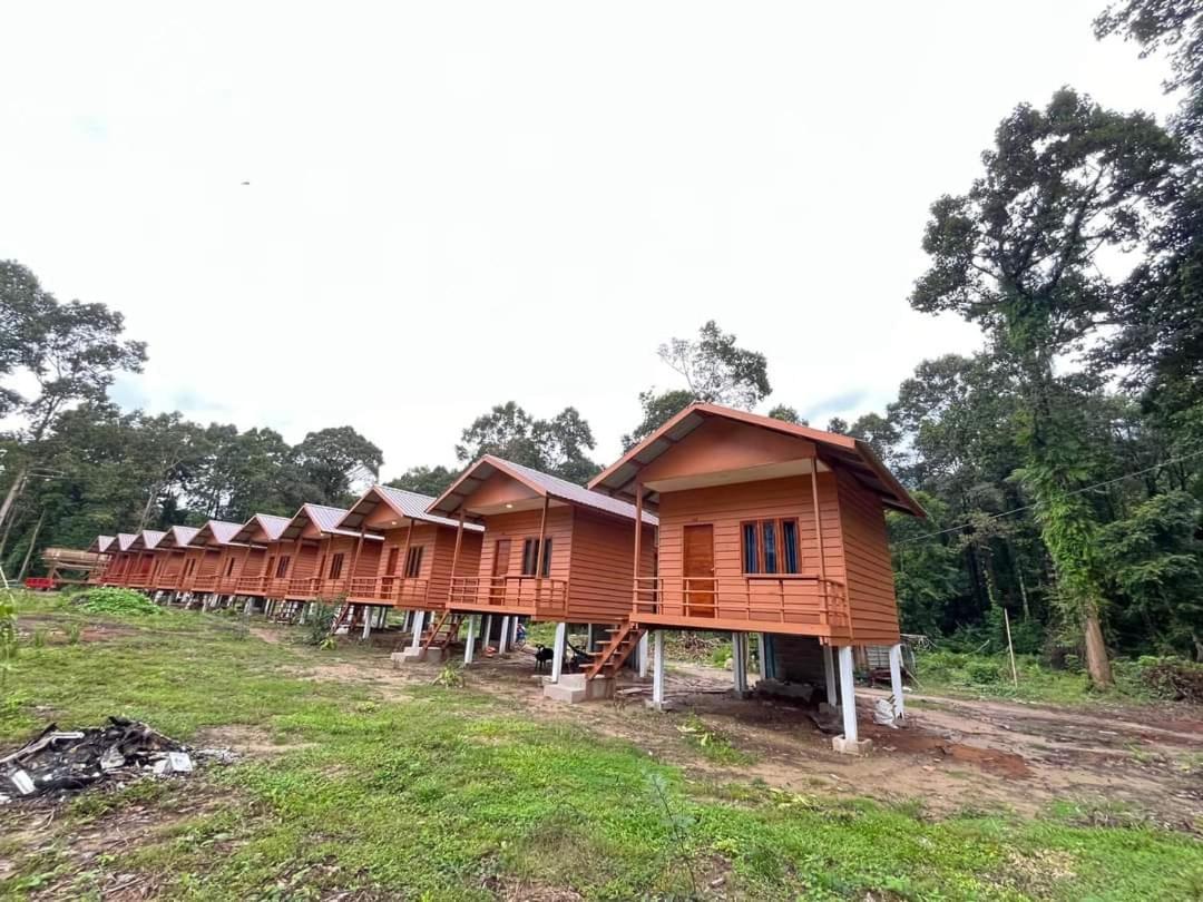 Konglor Cave Resort-Riverside Restaurant