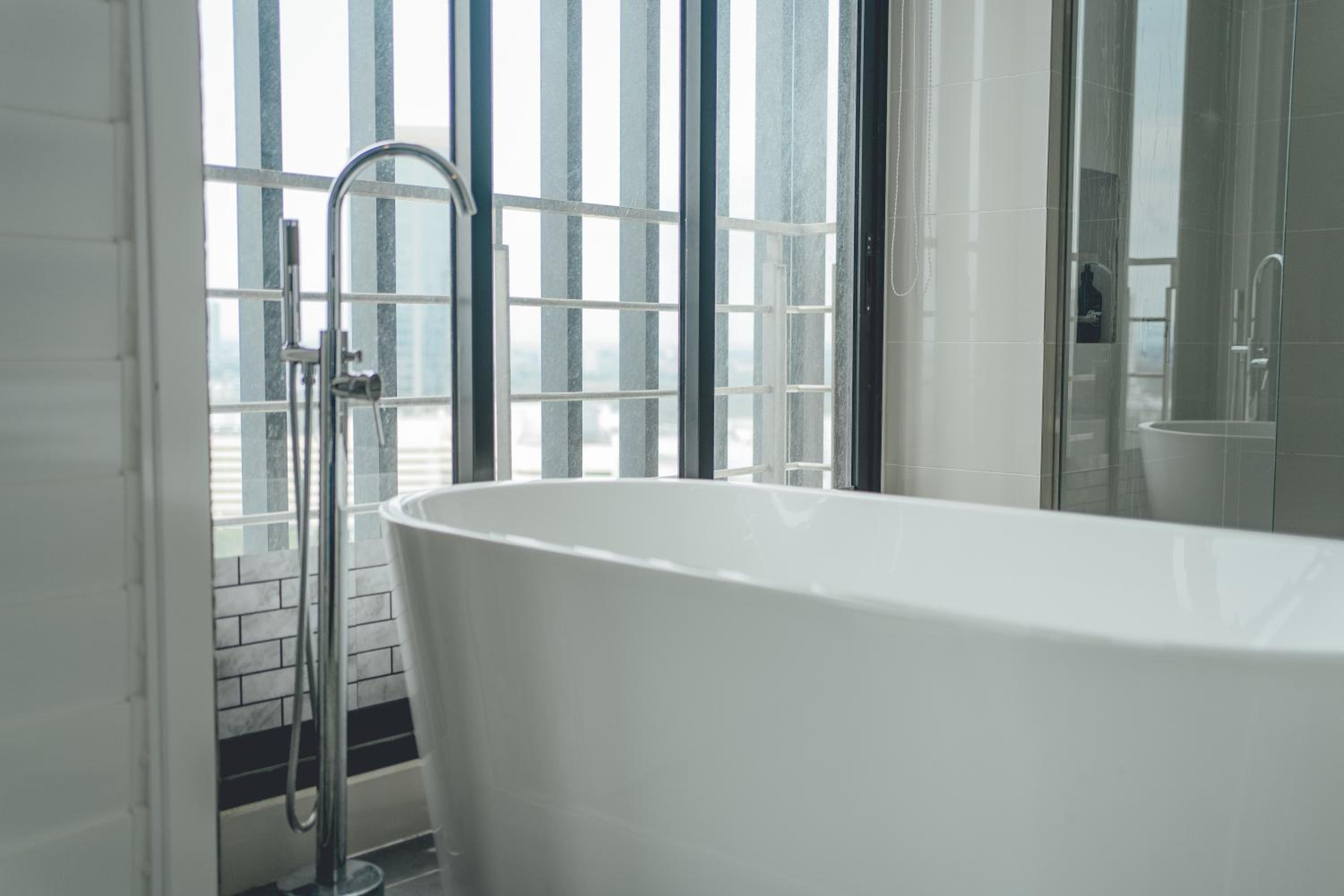 Mosaic Southkey Blue7 3BR 8pax by OUR STAY