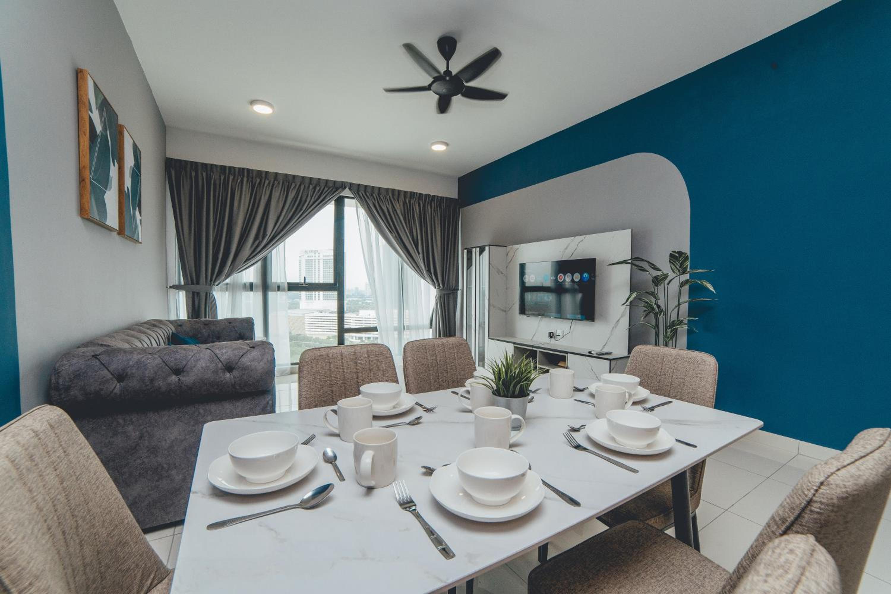 Mosaic Southkey Blue7 3BR 8pax by OUR STAY