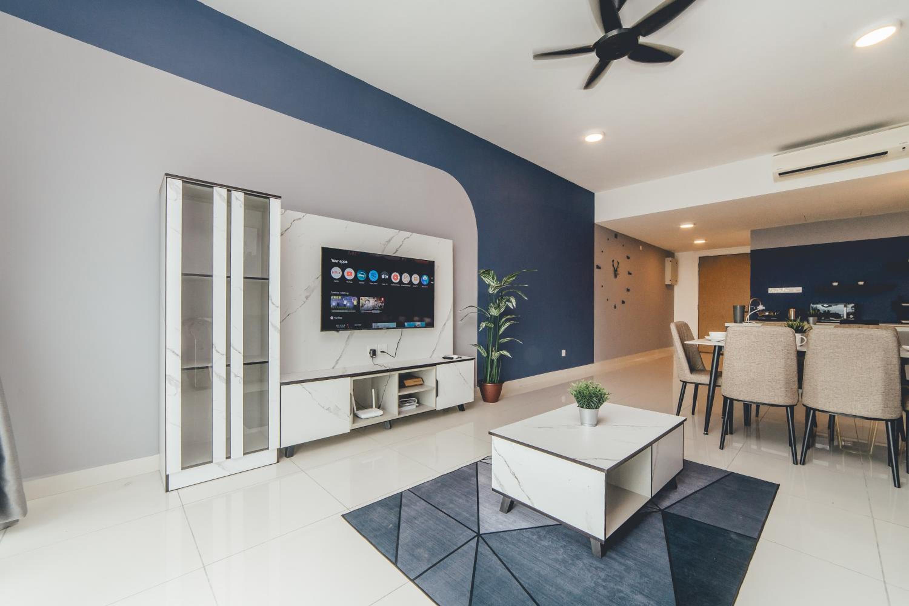 Mosaic Southkey Blue7 3BR 8pax by OUR STAY