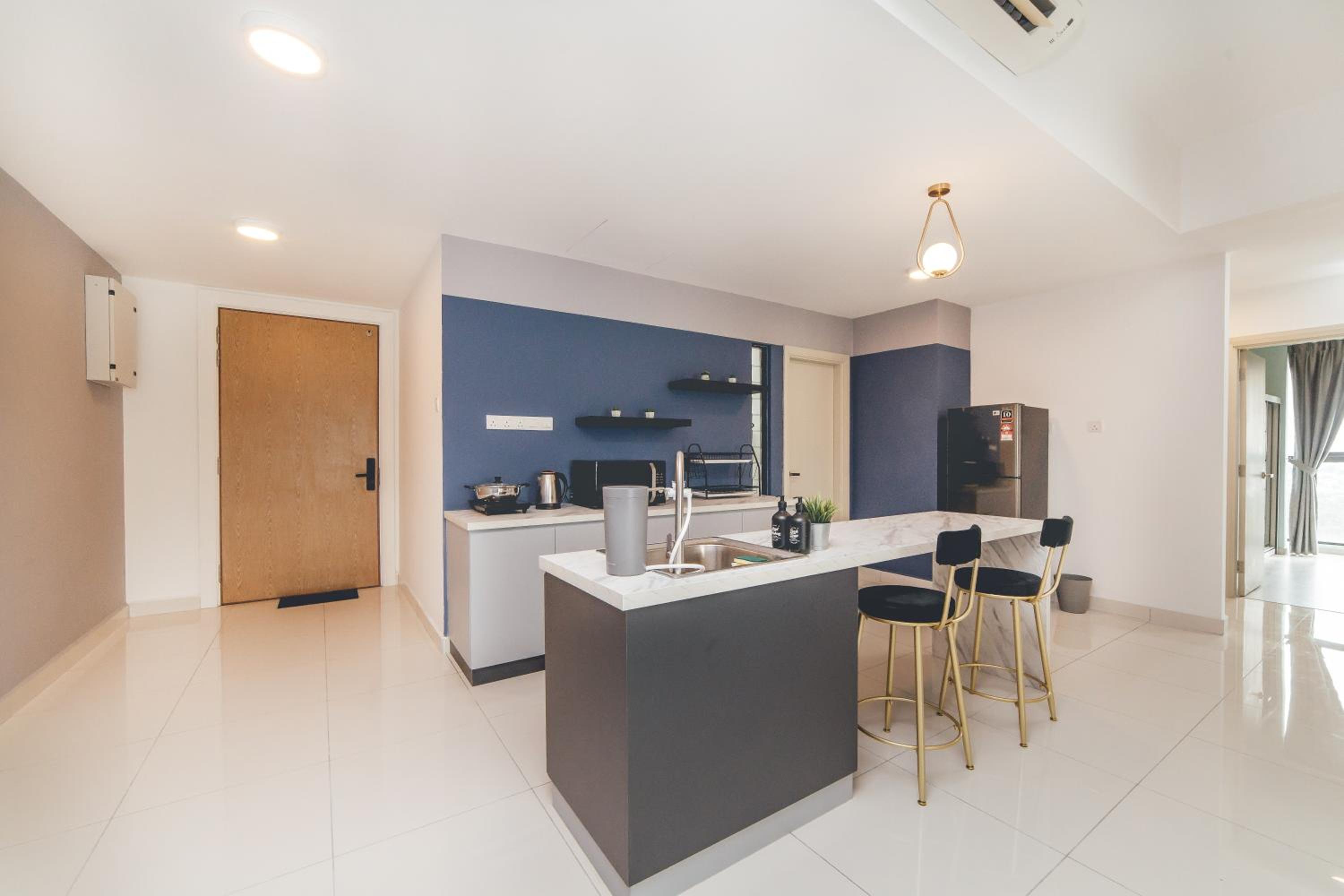 Mosaic Southkey Blue7 3BR 8pax by OUR STAY