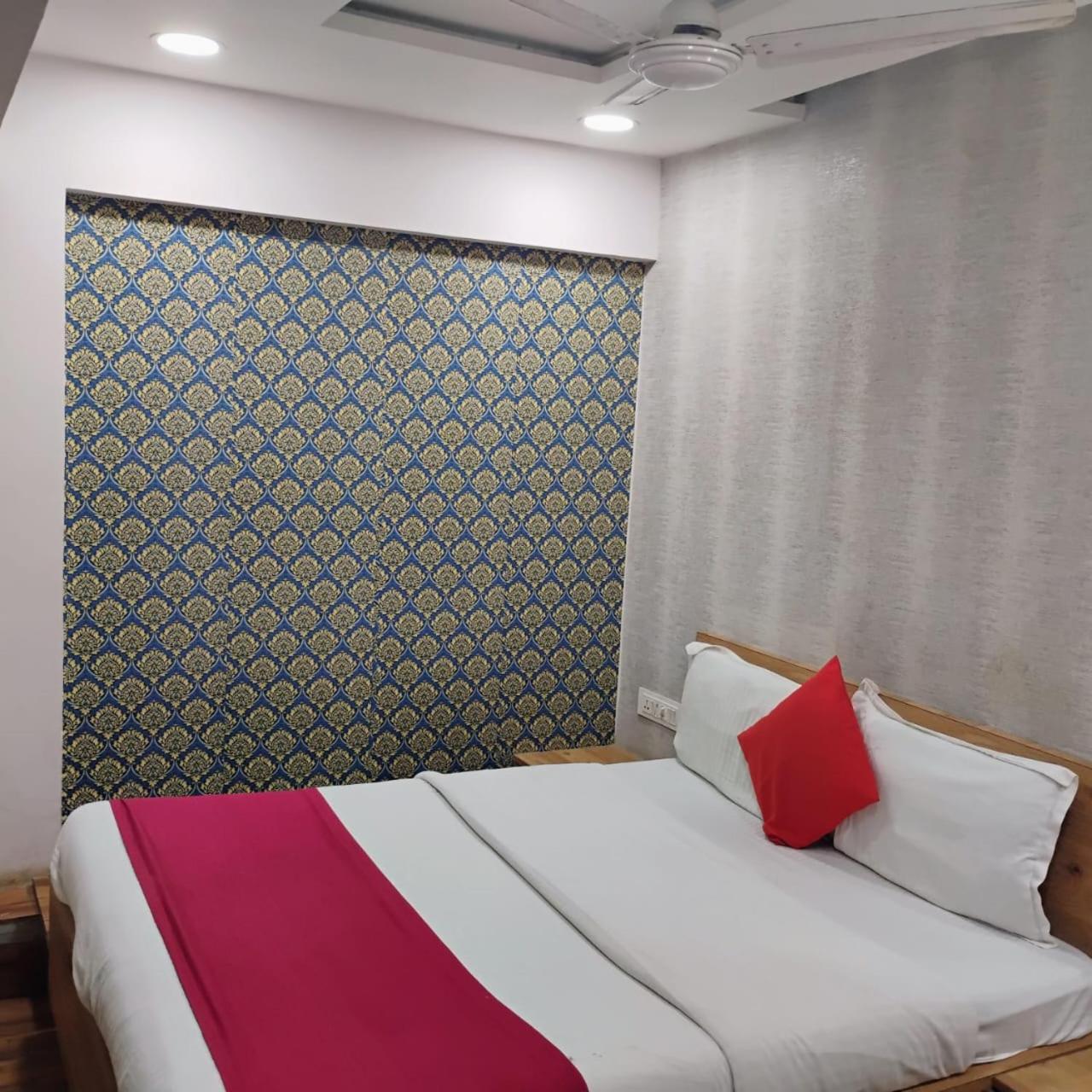 hotel shreenivas