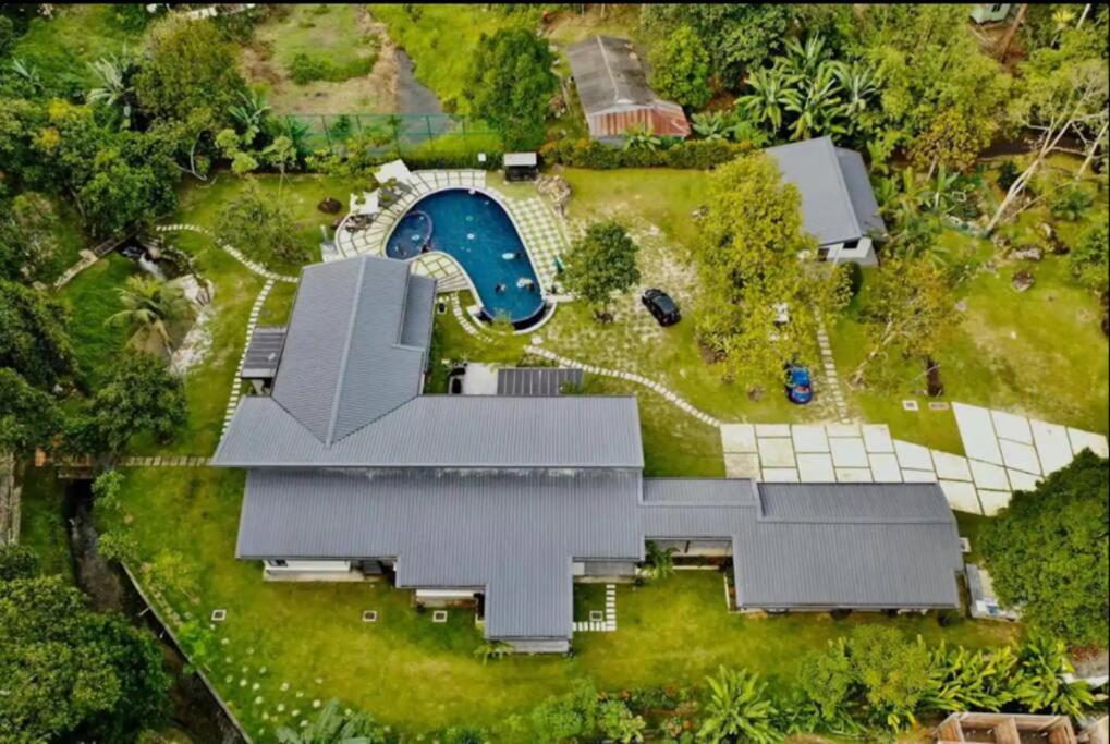 Nouri Villa photo 1