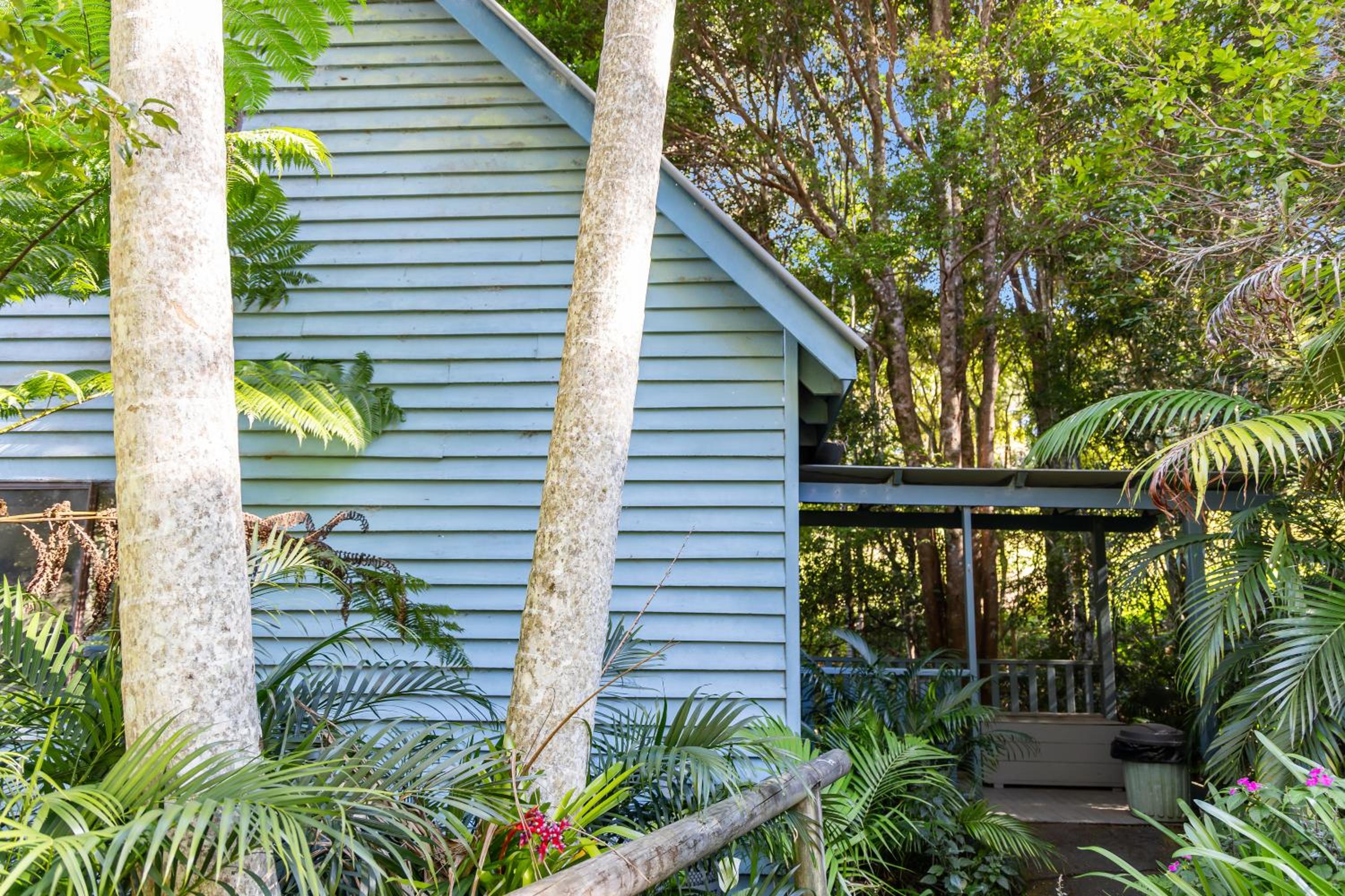 Montville Country Cabins