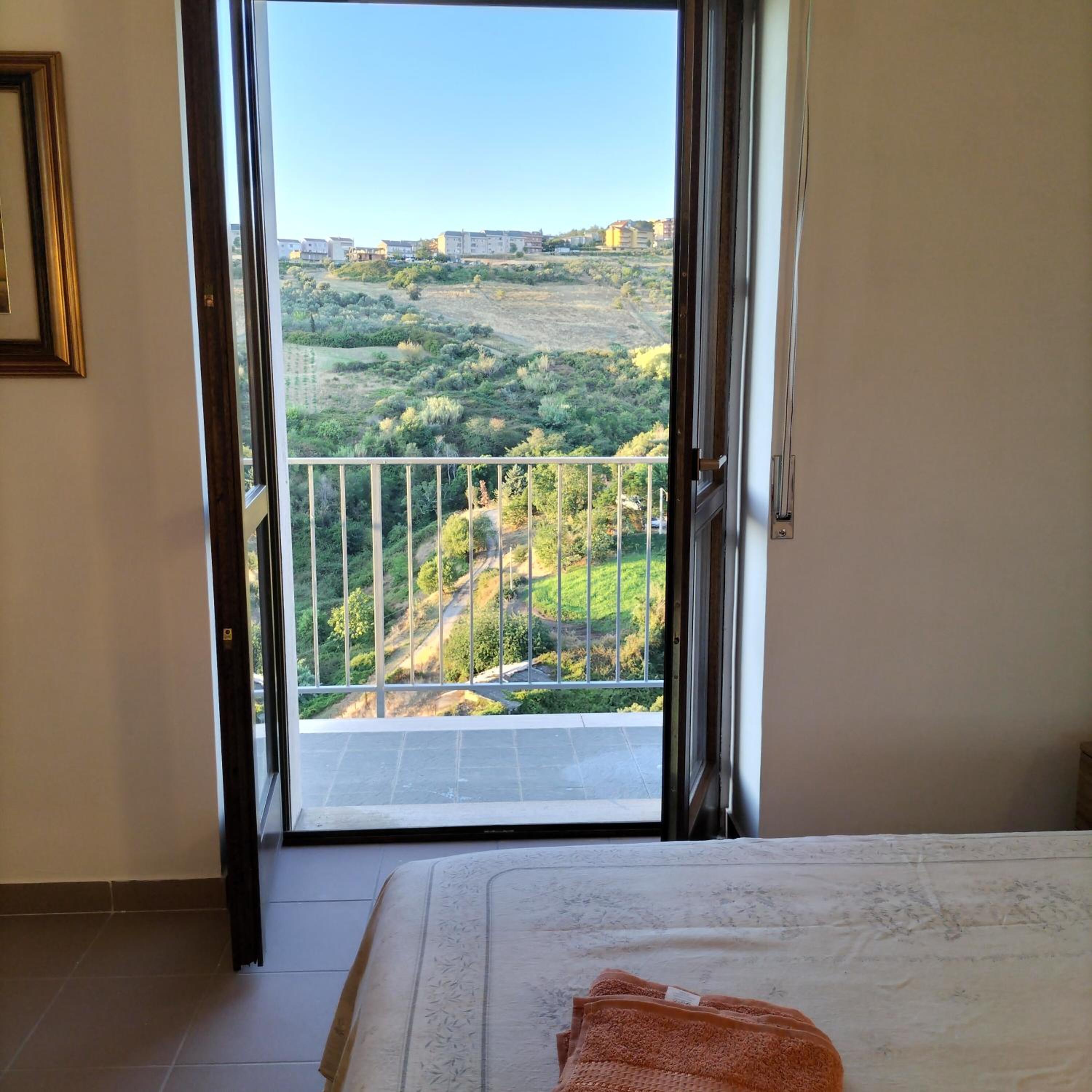 THE SWALLOWS' NEST - Il nido delle rondini view 4