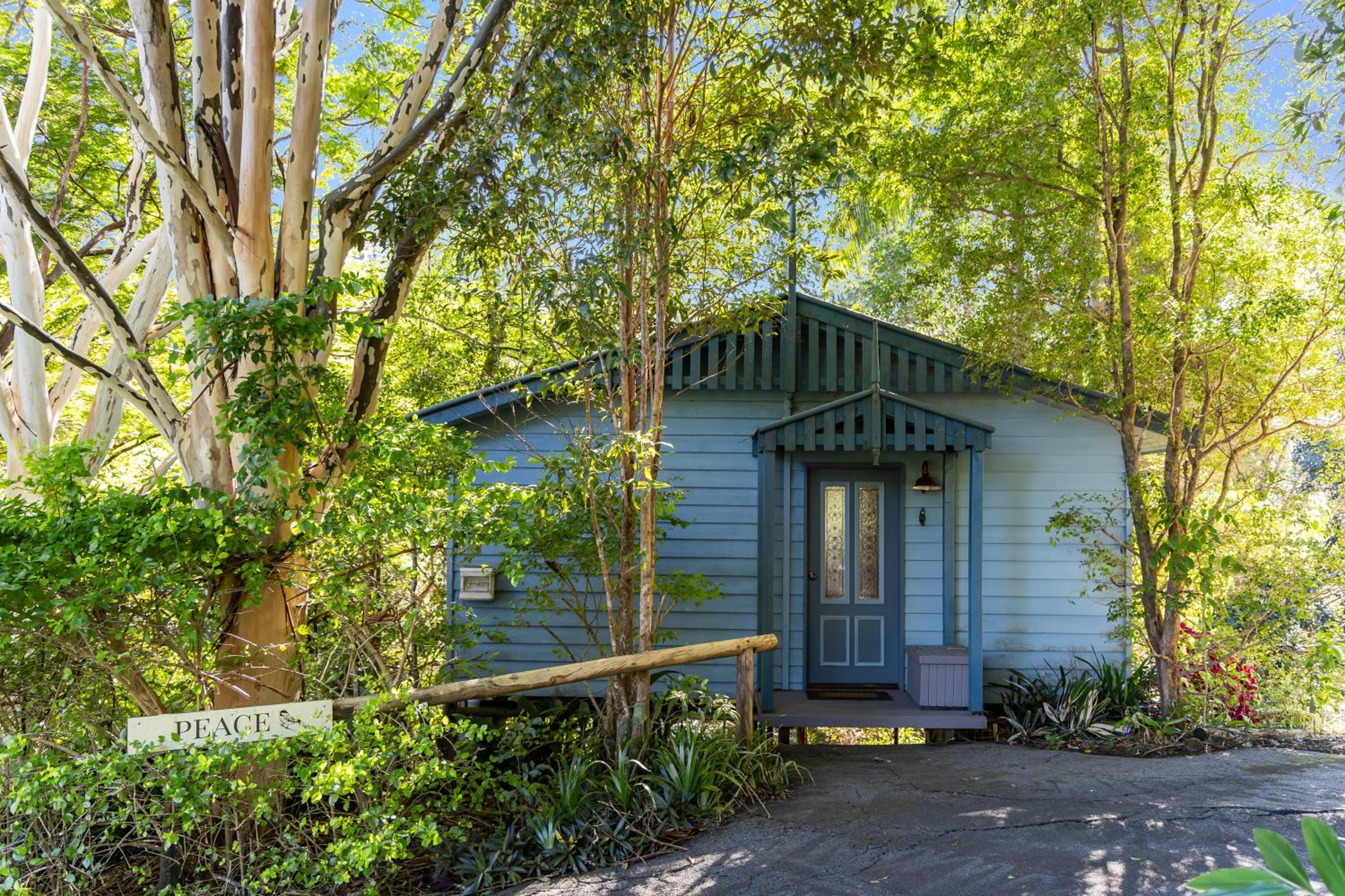 Montville Country Cabins
