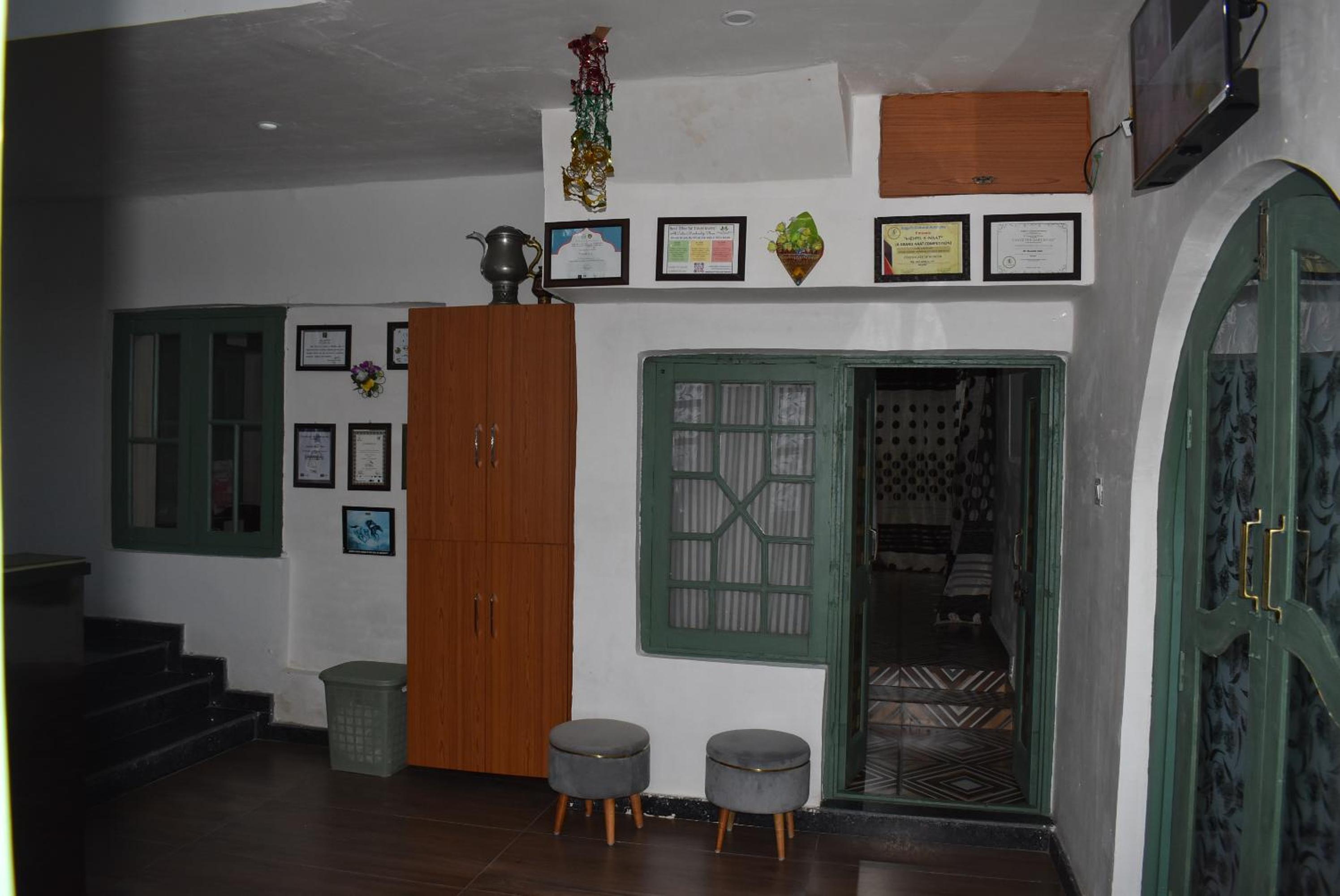 Musadiq Manzil