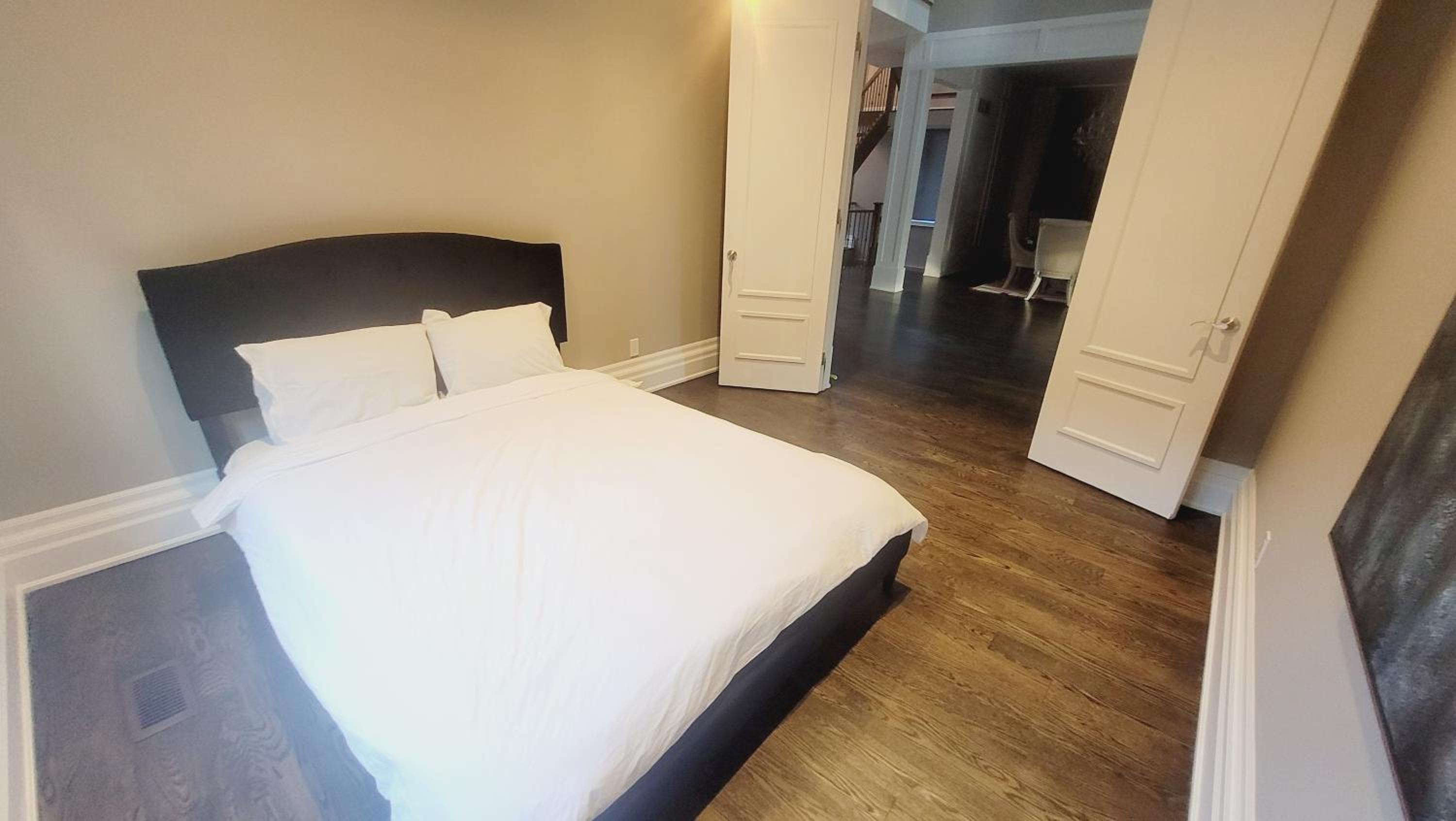 Modernized Five Bedroom Villa
